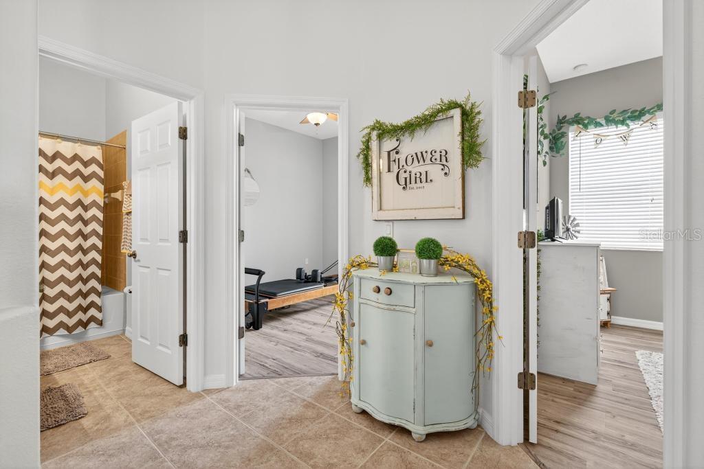 404 THOROUGHBRED WAY, DELAND, FL, 32724