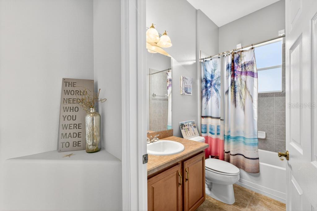 404 THOROUGHBRED WAY, DELAND, FL, 32724