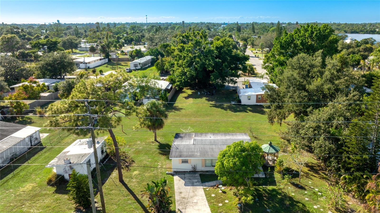 109 RAVENNA ST N, NOKOMIS, FL, 34275