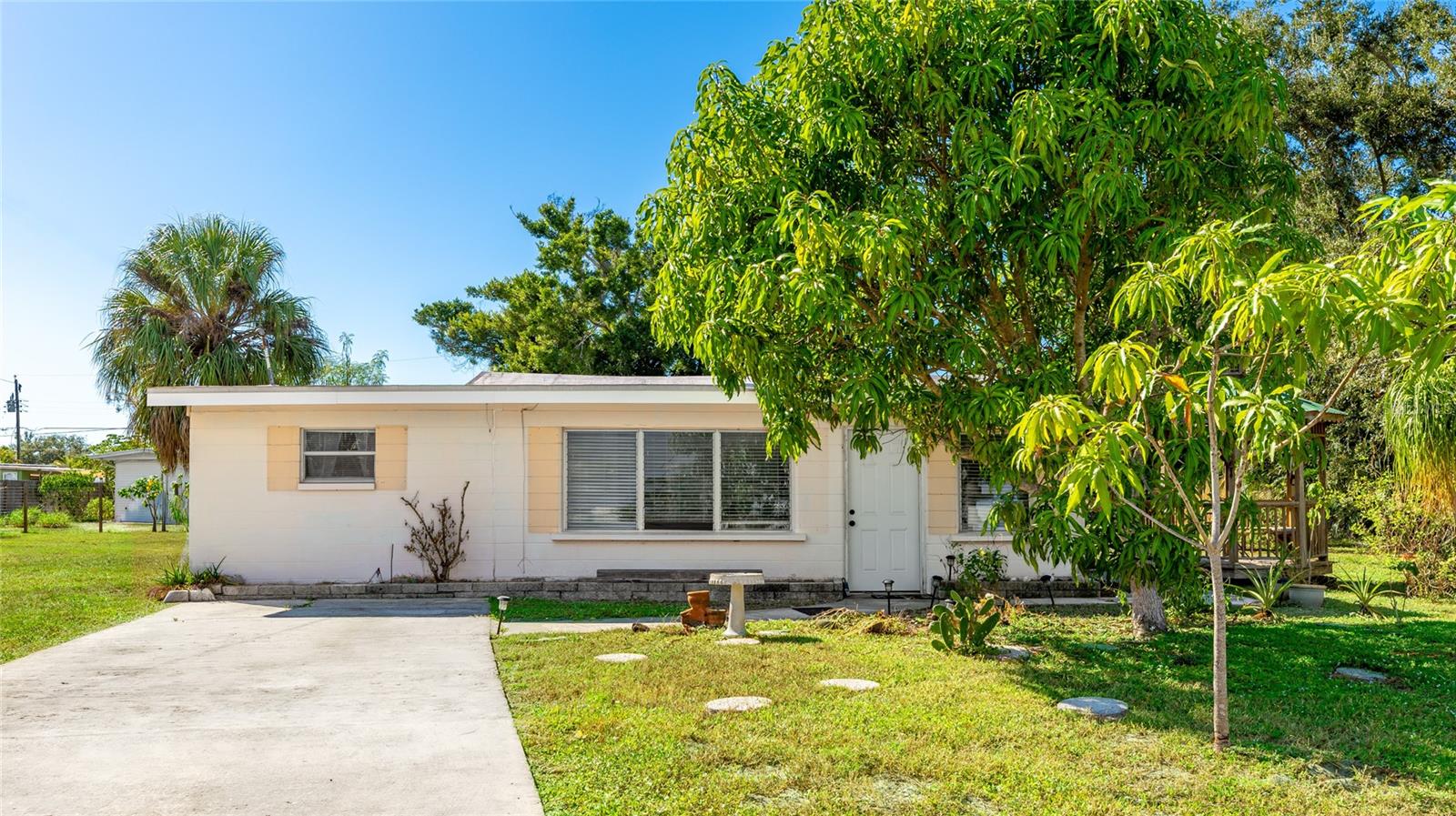 109 RAVENNA ST N, NOKOMIS, FL, 34275