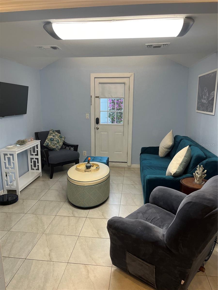 CLEARWATER, FL, 33756