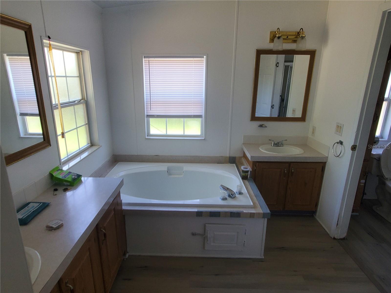 24274 NW 190TH AVE, HIGH SPRINGS, FL, 32643