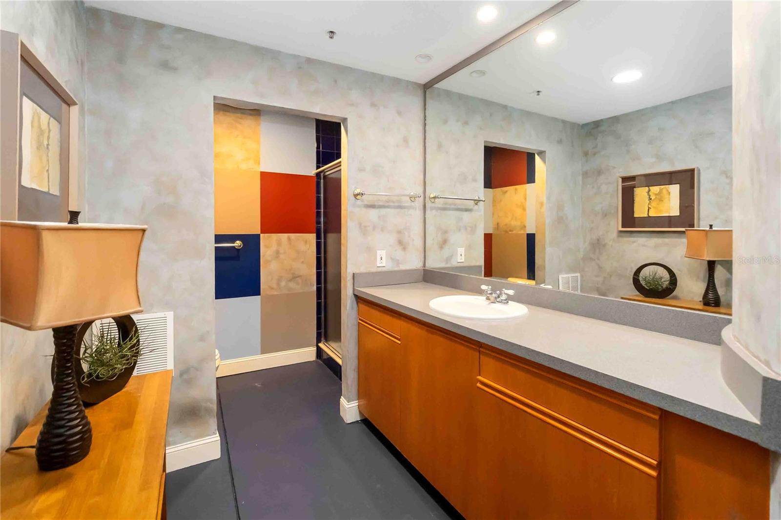 62 W COLONIAL DR #301, ORLANDO, FL, 32801