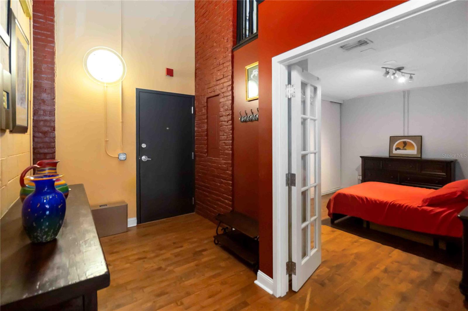 62 W COLONIAL DR #301, ORLANDO, FL, 32801