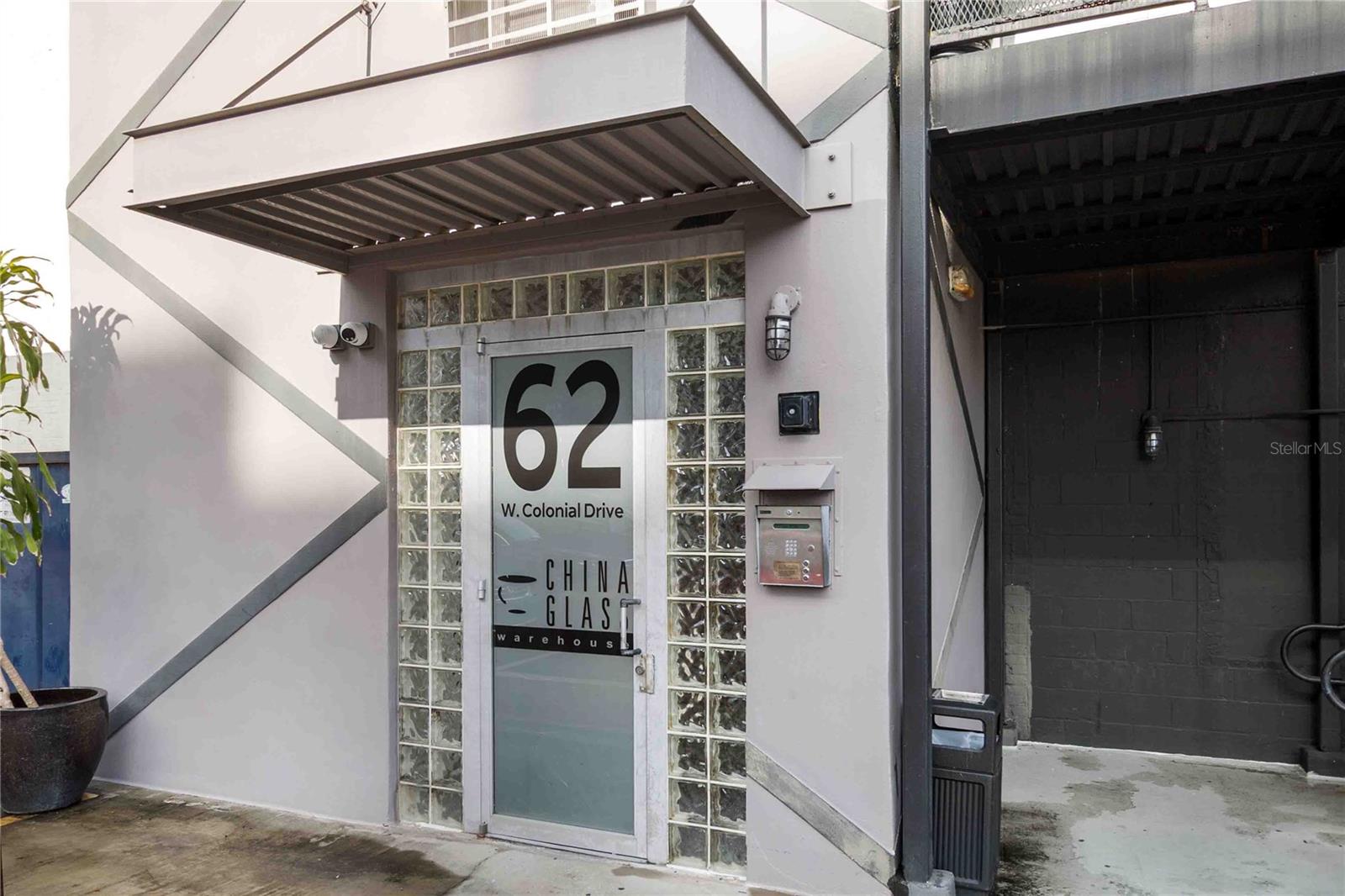 62 W COLONIAL DR #301, ORLANDO, FL, 32801