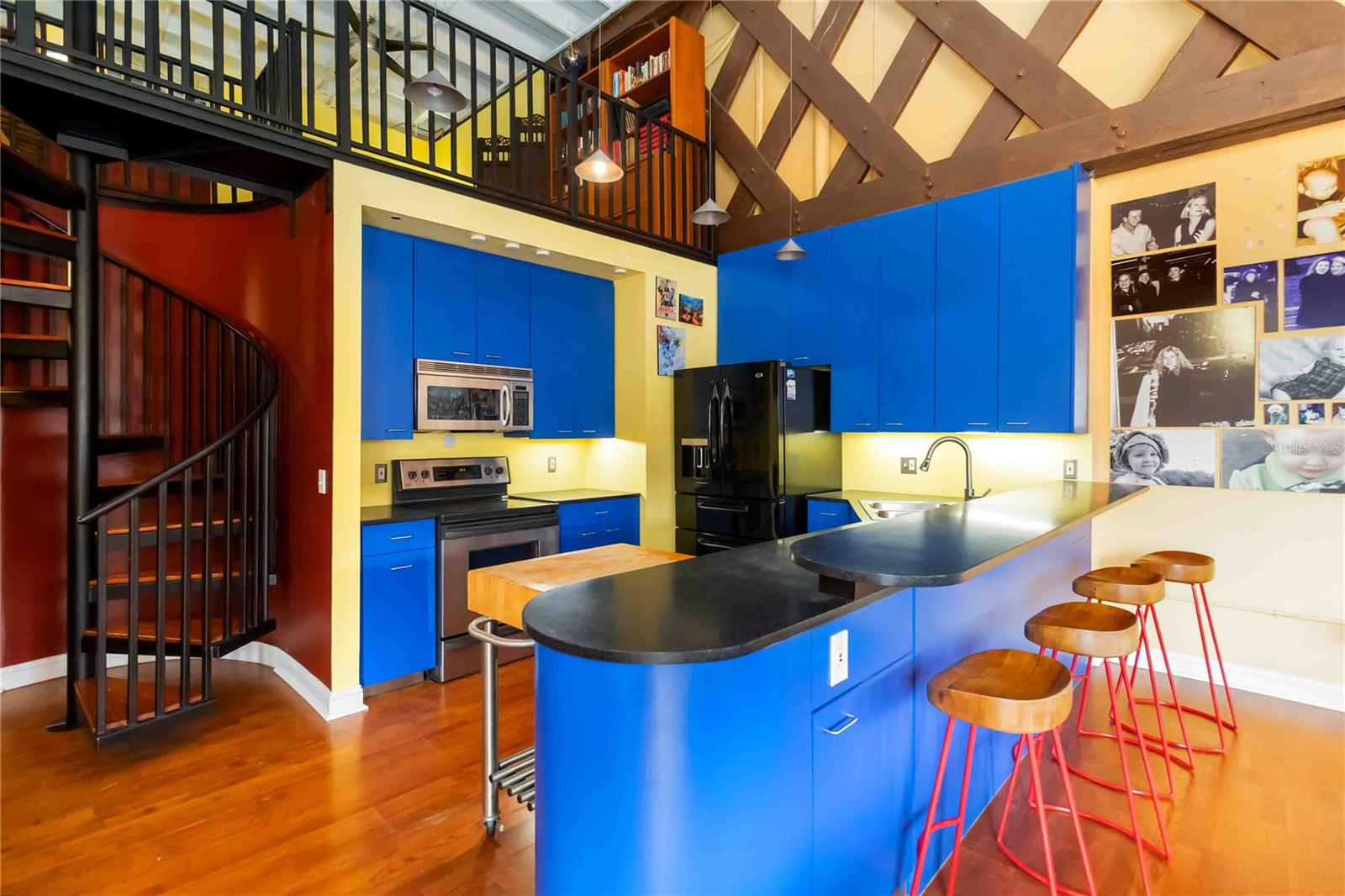 62 W COLONIAL DR #301, ORLANDO, FL, 32801