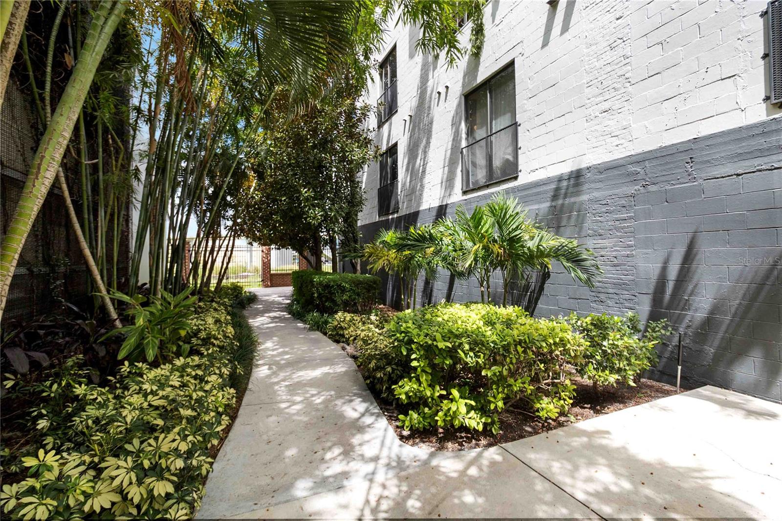 62 W COLONIAL DR #301, ORLANDO, FL, 32801