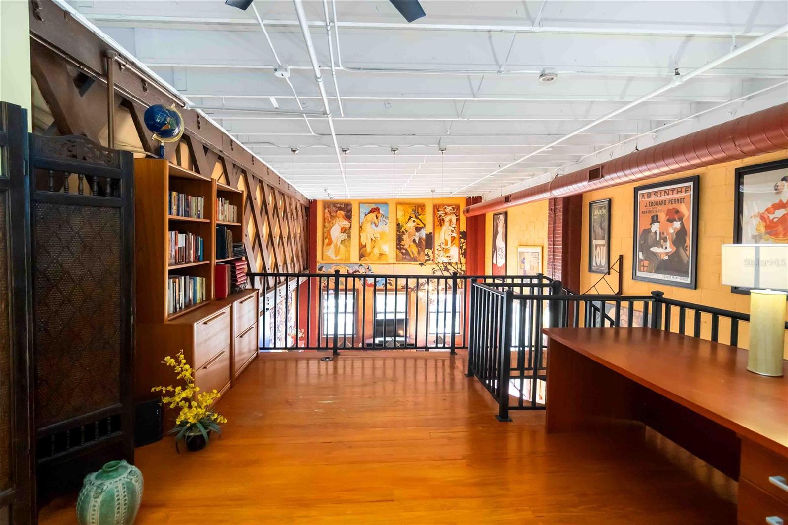 62 W COLONIAL DR #301, ORLANDO, FL, 32801