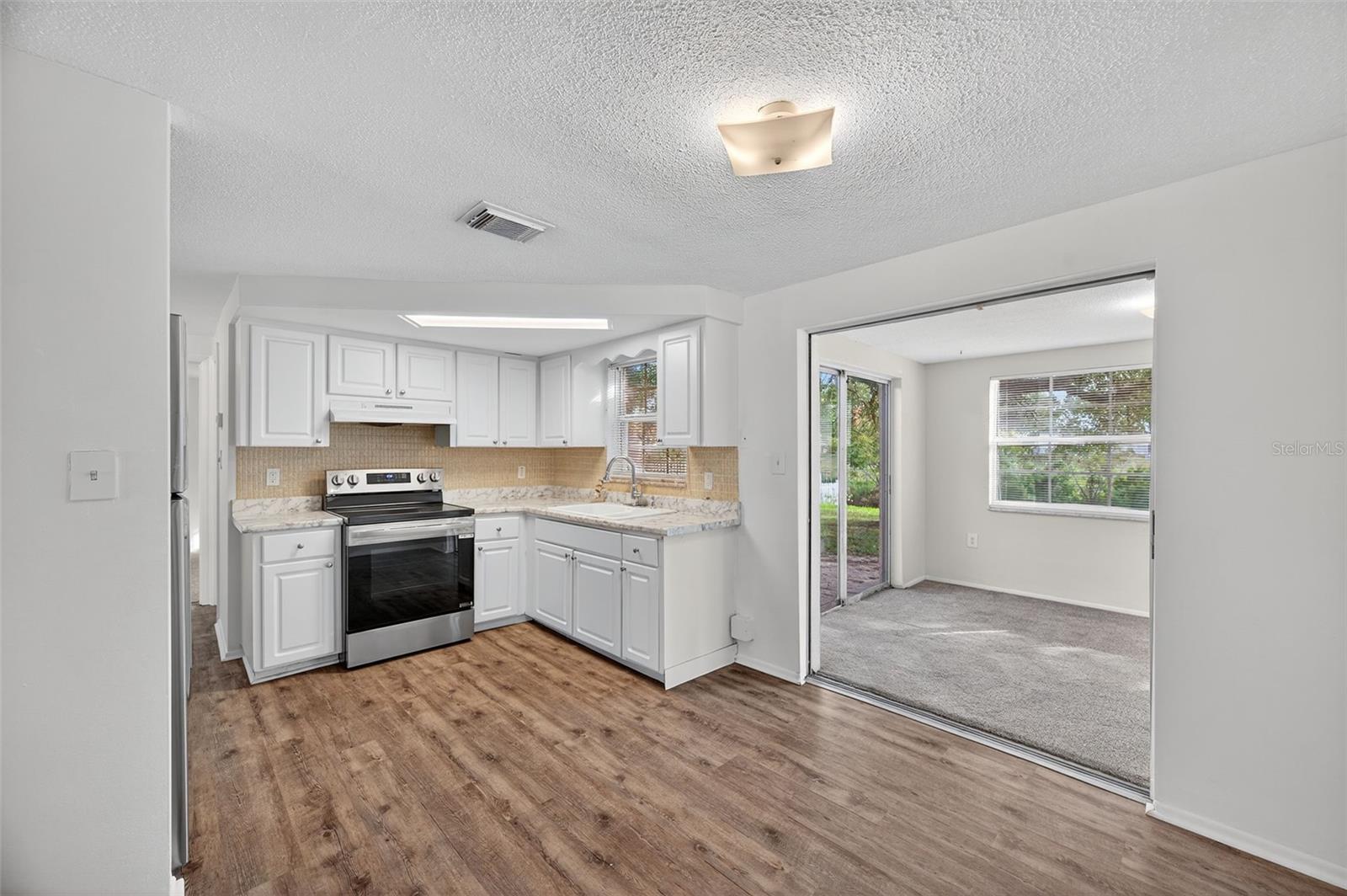 10102 GLEN MOOR LN, PORT RICHEY, FL, 34668