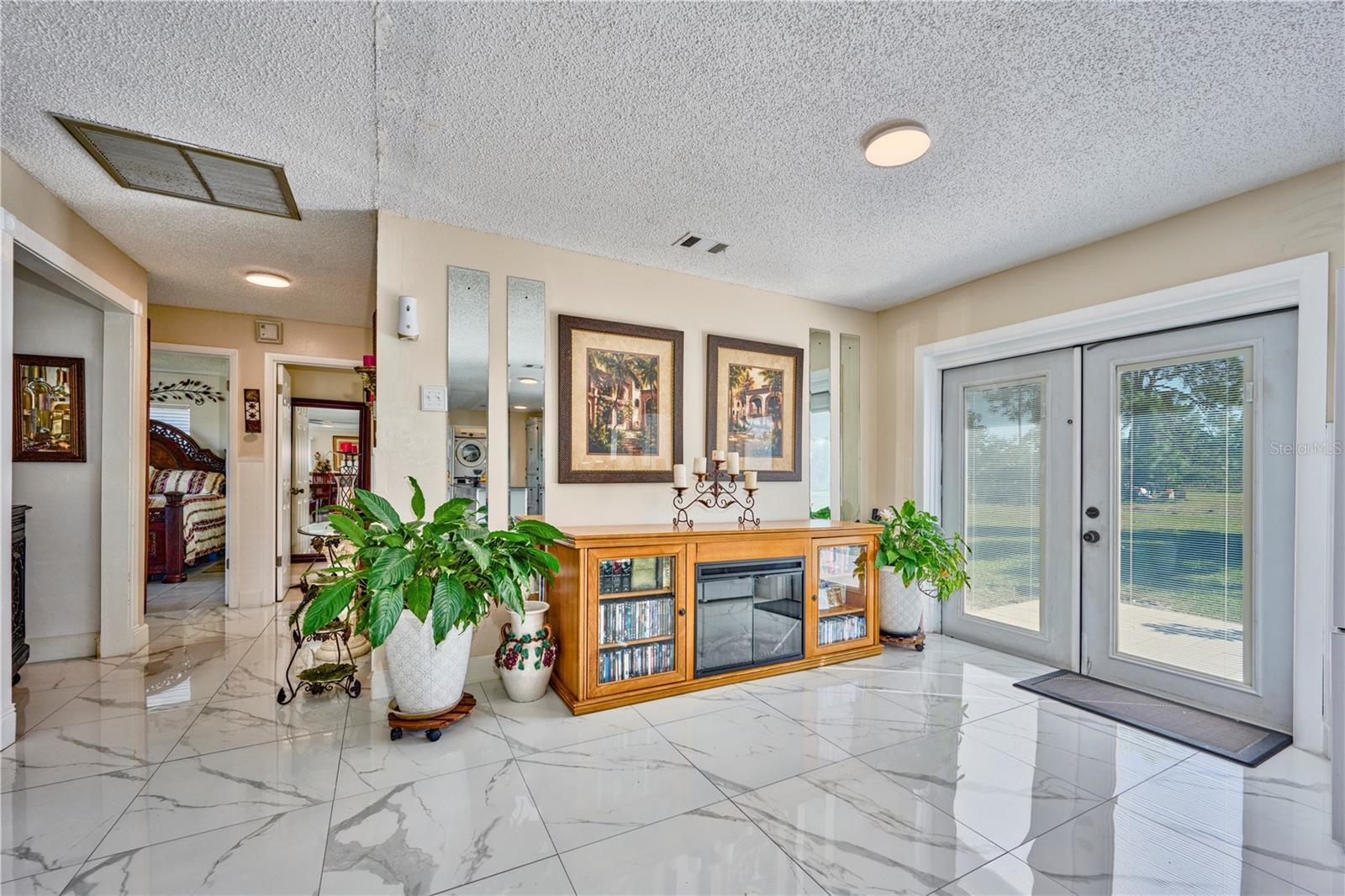 2471 PARK AVE, INDIAN LAKE ESTATES, FL, 33855