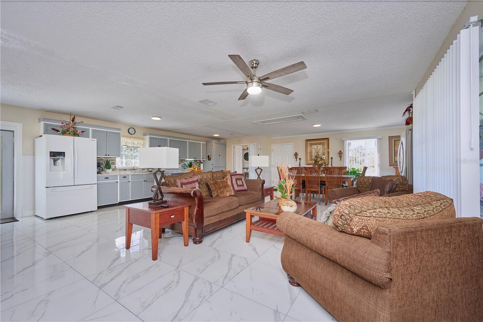 2471 PARK AVE, INDIAN LAKE ESTATES, FL, 33855