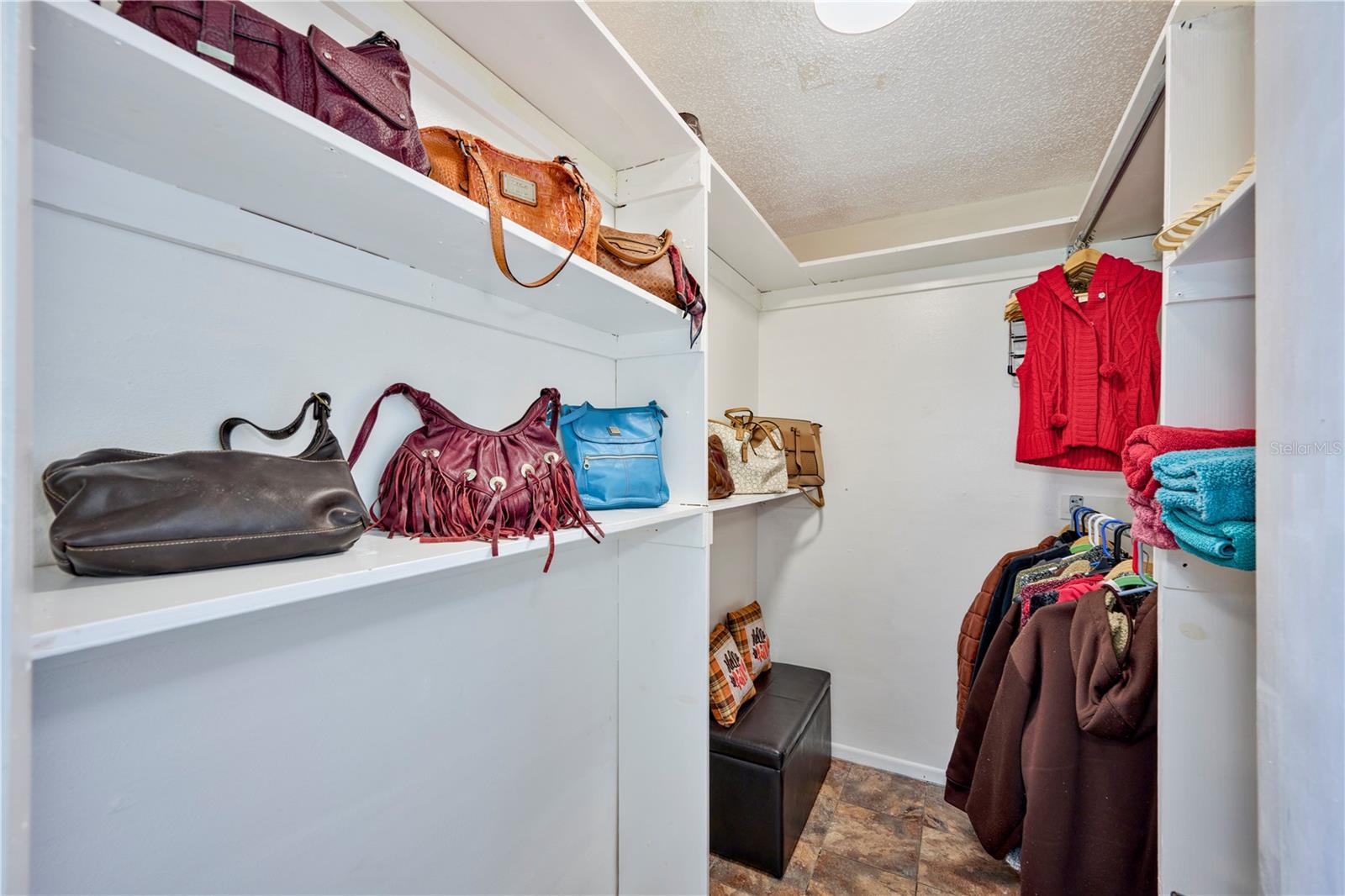 2471 PARK AVE, INDIAN LAKE ESTATES, FL, 33855