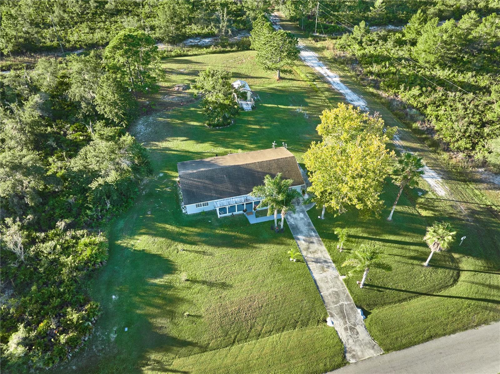 2471 PARK AVE, INDIAN LAKE ESTATES, FL, 33855