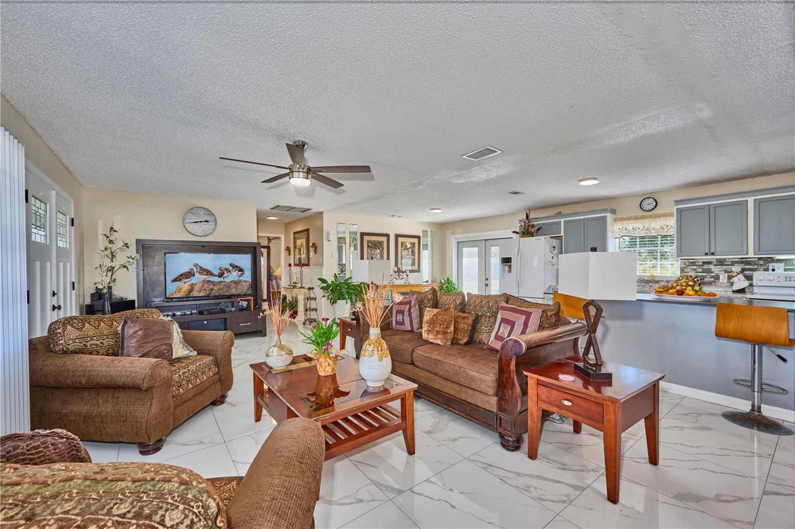 2471 PARK AVE, INDIAN LAKE ESTATES, FL, 33855