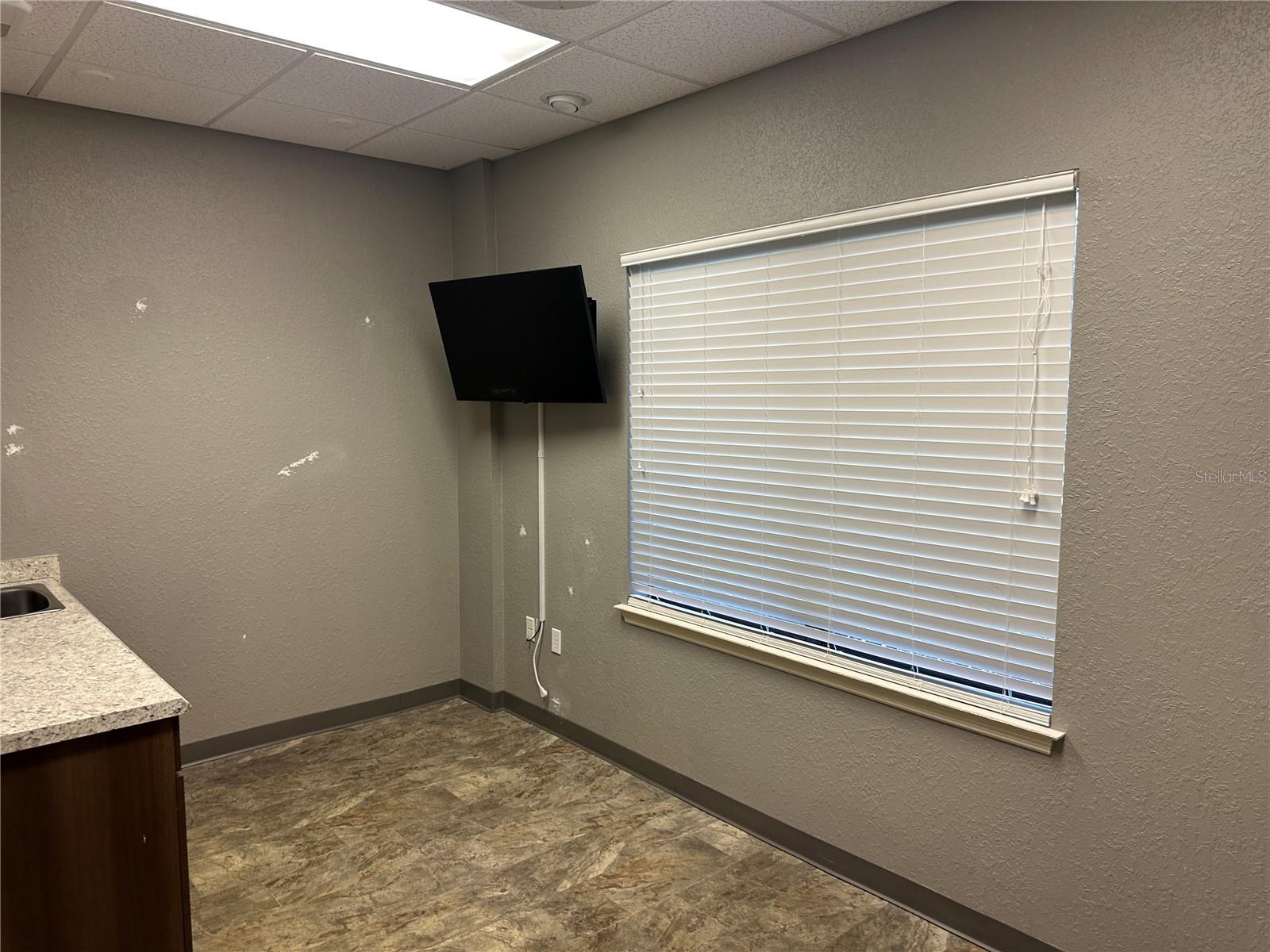 1720 SE 16TH AVE #300, OCALA, FL, 34471