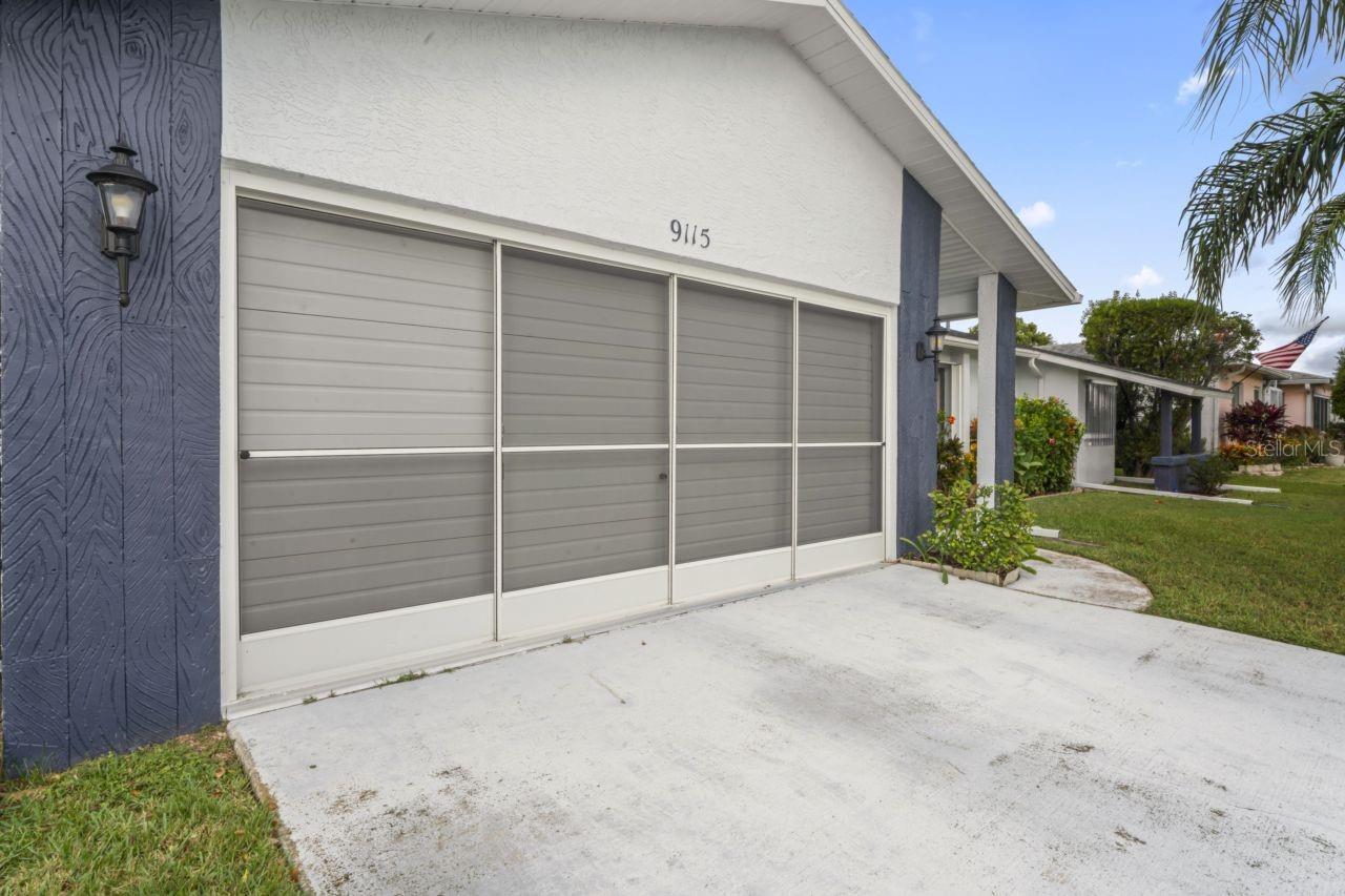 9115 GLEN MOOR LN, PORT RICHEY, FL, 34668