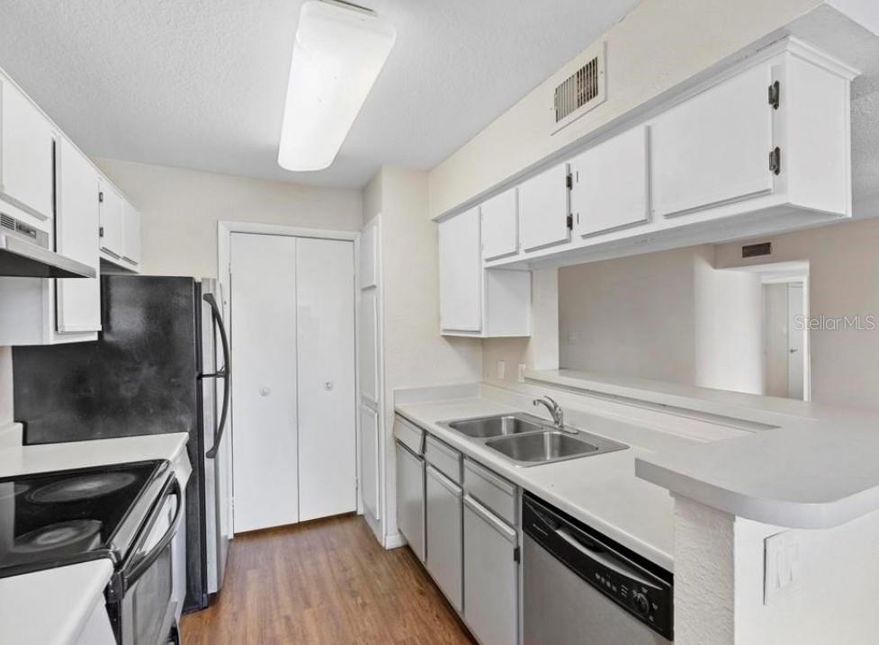 4355 PERKINSHIRE LN #103, ORLANDO, FL, 32822