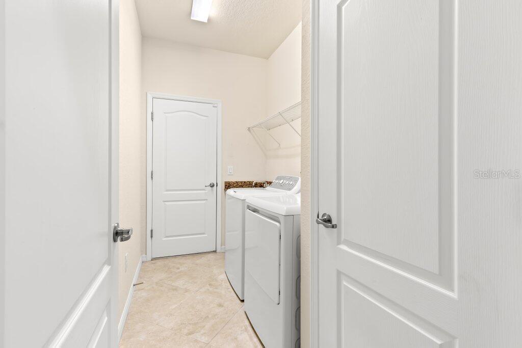 6836 WILD LAKE TER, BRADENTON, FL, 34212