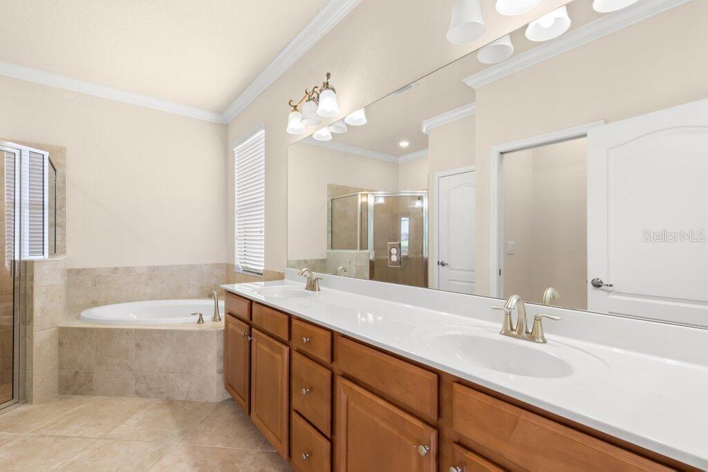 6836 WILD LAKE TER, BRADENTON, FL, 34212