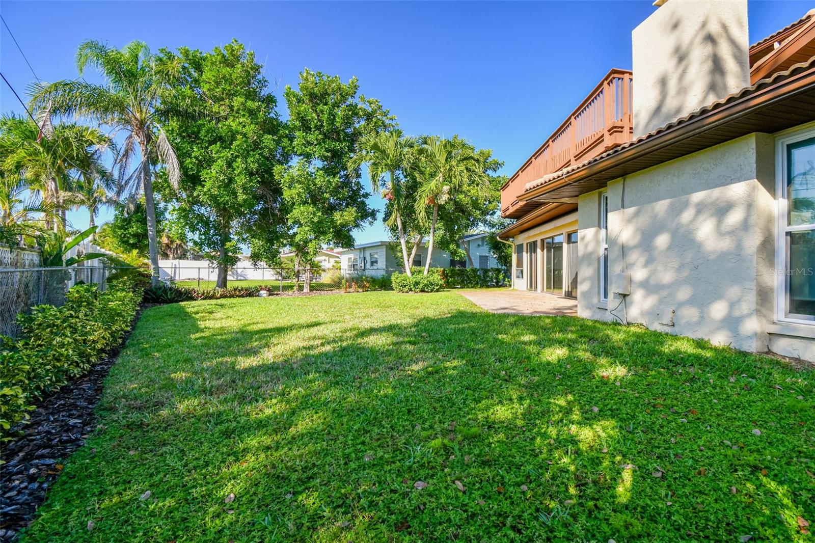 10073 S YACHT CLUB DR, TREASURE ISLAND, FL, 33706