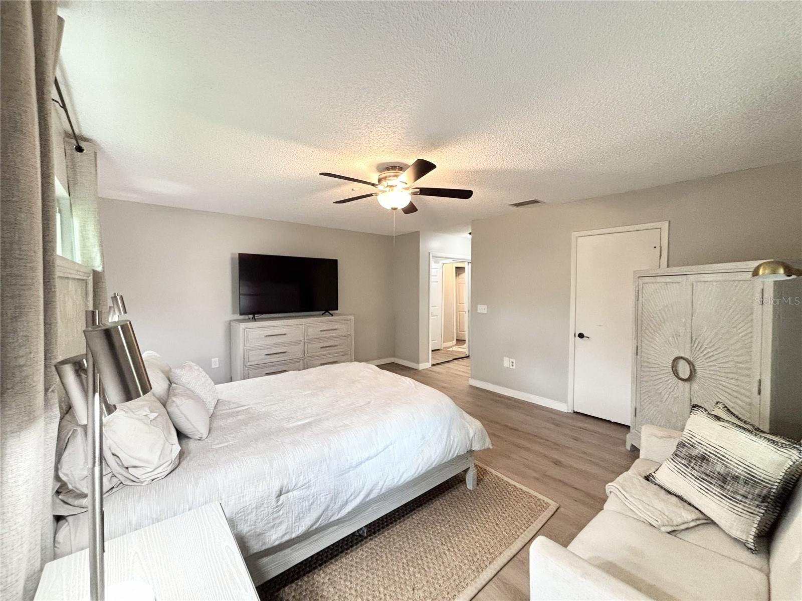 4033 13TH AVE W, BRADENTON, FL, 34205