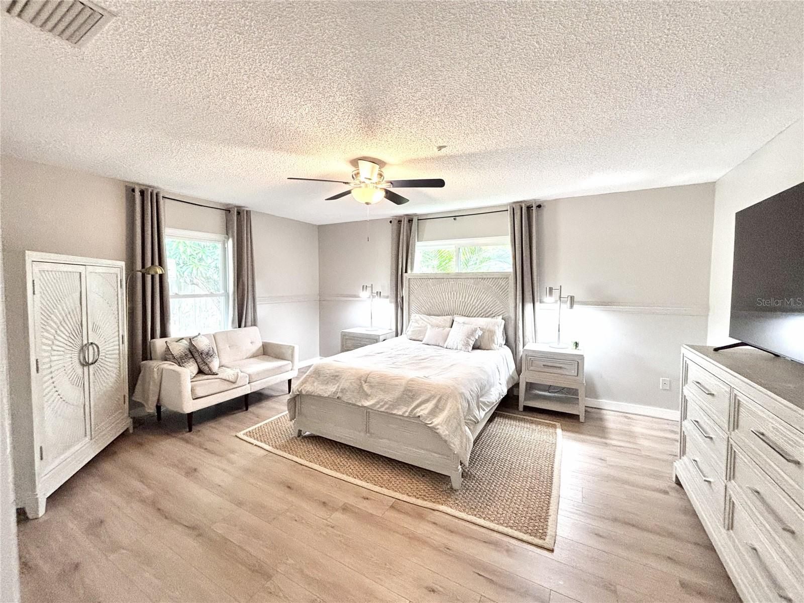 4033 13TH AVE W, BRADENTON, FL, 34205