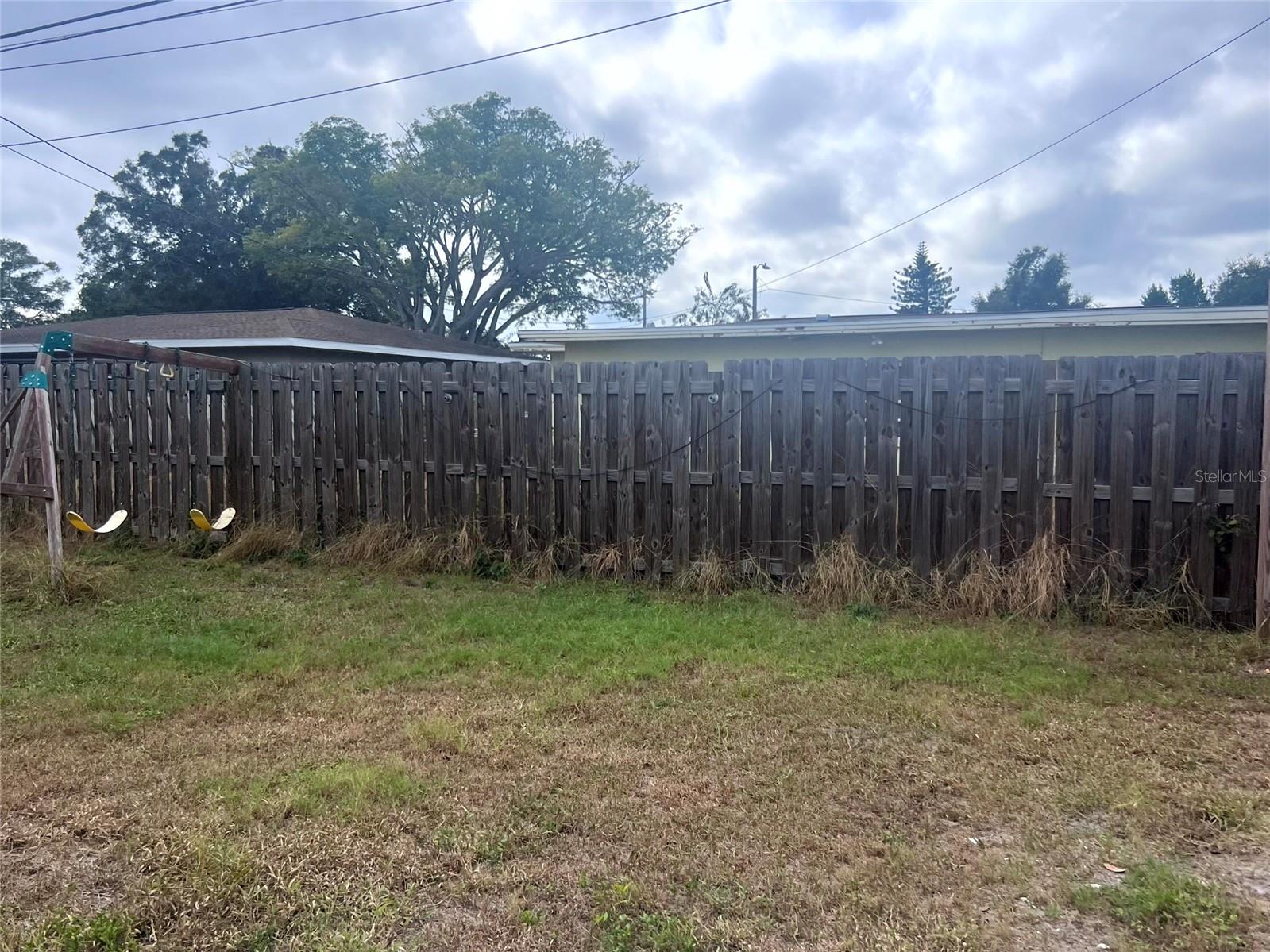 1832 GREENHILL DR, CLEARWATER, FL, 33755