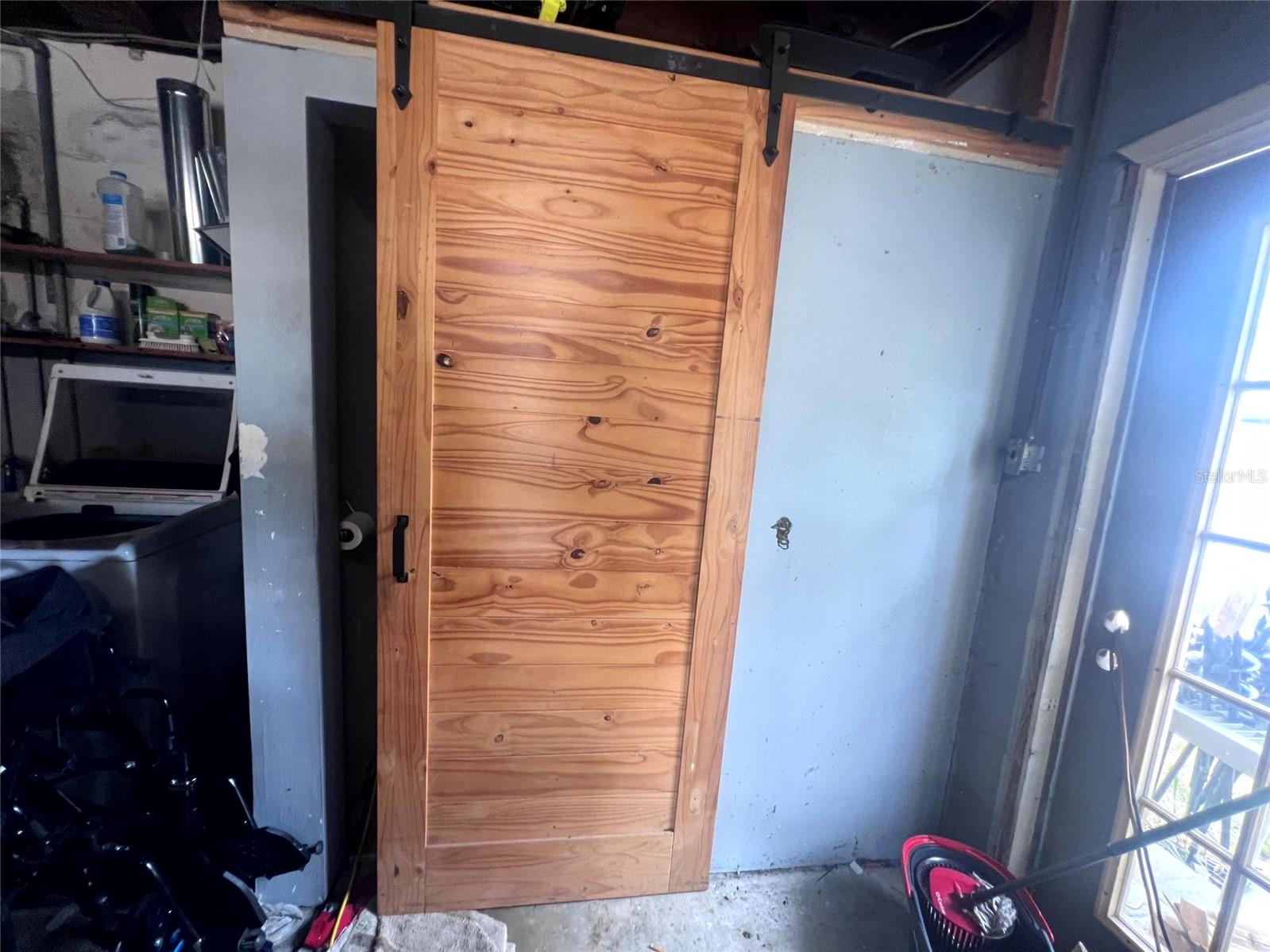 1832 GREENHILL DR, CLEARWATER, FL, 33755