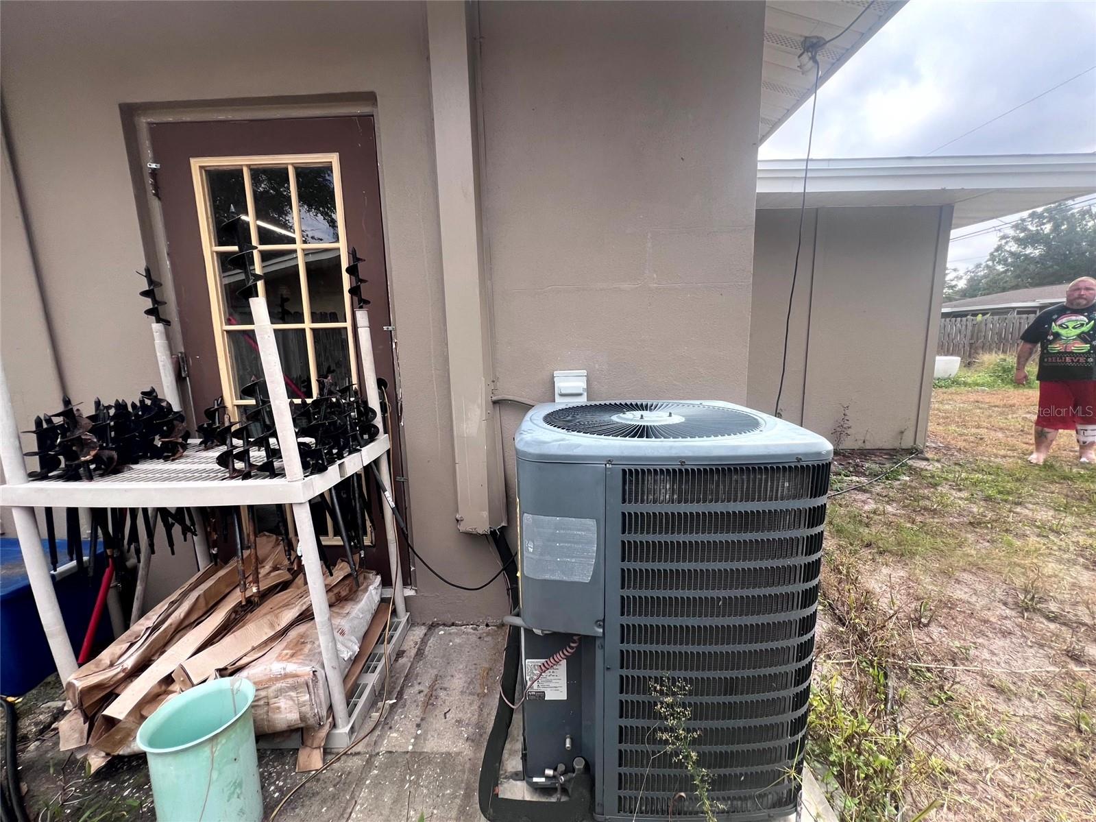 1832 GREENHILL DR, CLEARWATER, FL, 33755