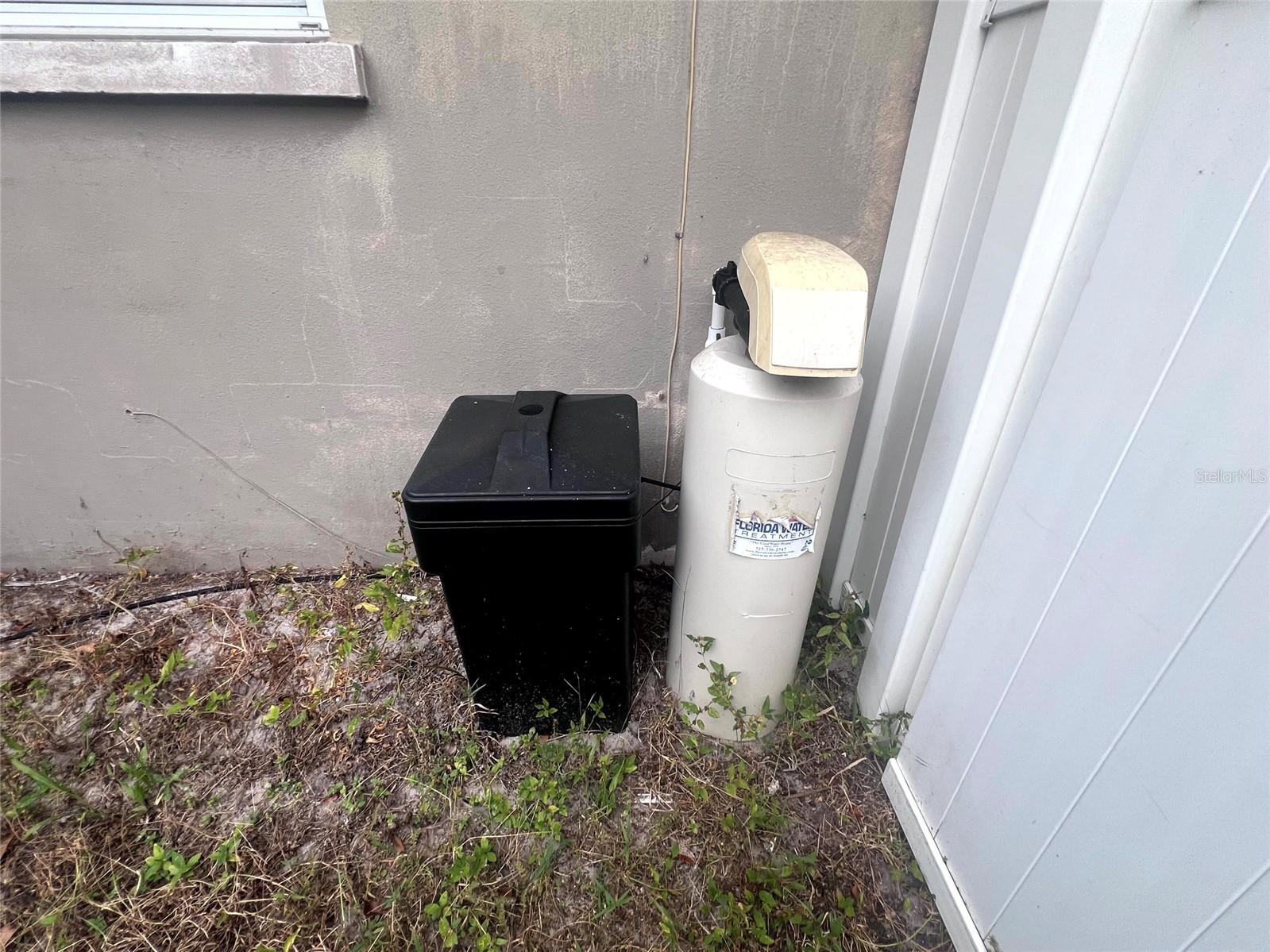 1832 GREENHILL DR, CLEARWATER, FL, 33755