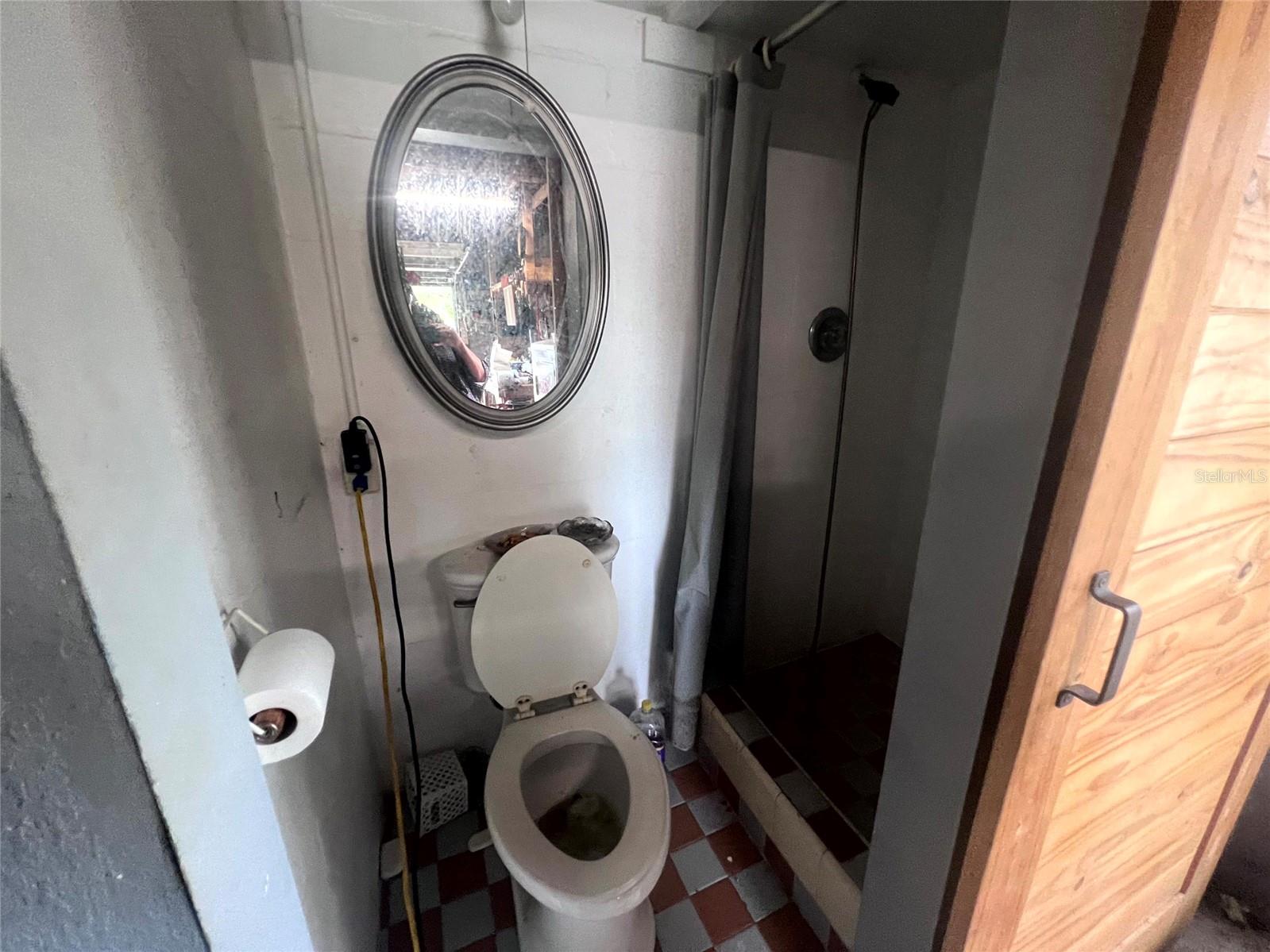 1832 GREENHILL DR, CLEARWATER, FL, 33755