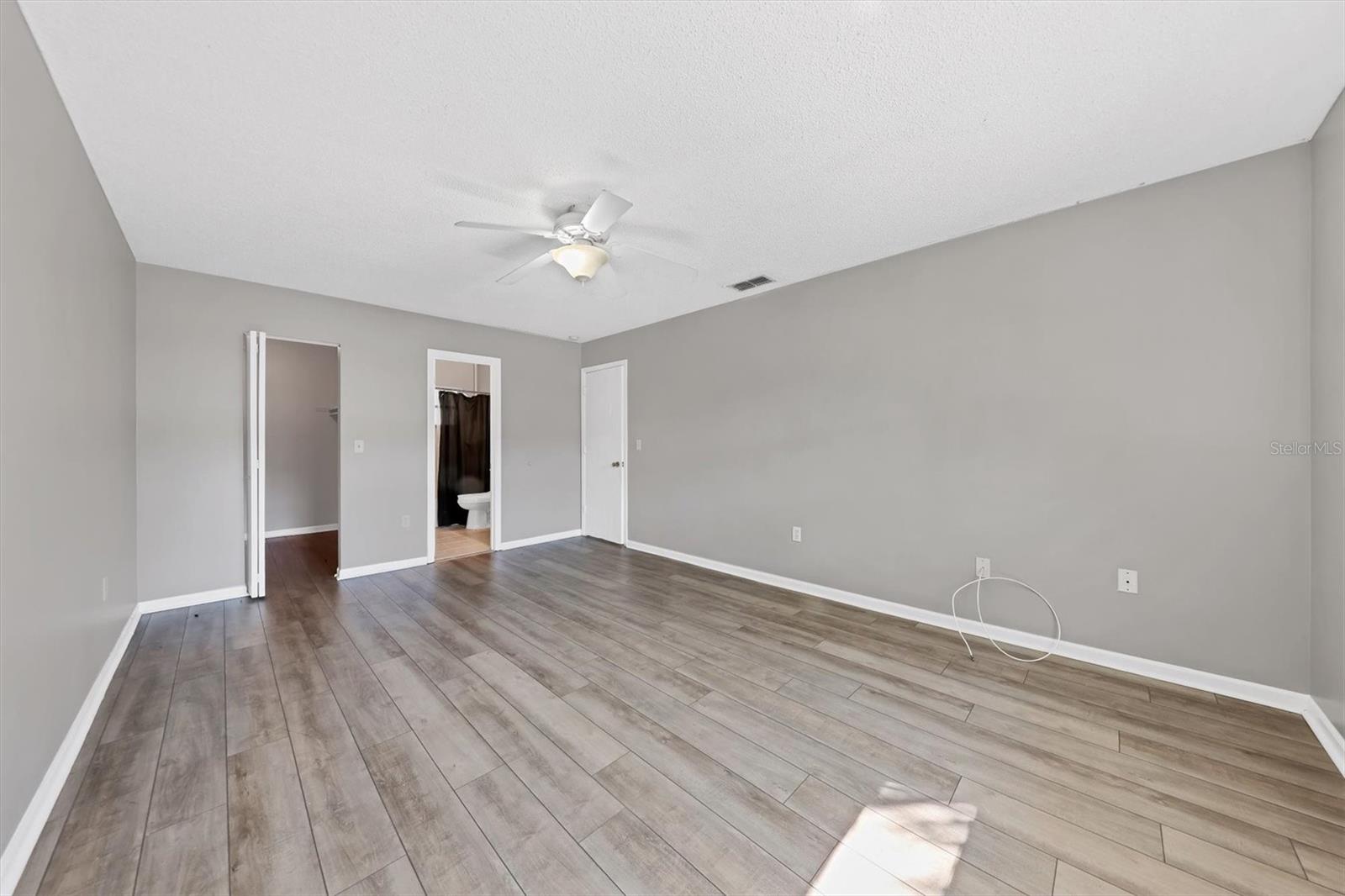 5507 FOUNTAIN LAKE CIR #B203, BRADENTON, FL, 34207