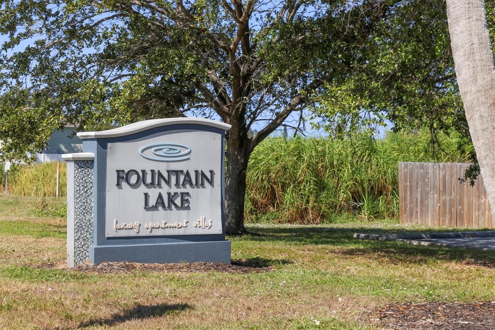 5507 FOUNTAIN LAKE CIR #B203, BRADENTON, FL, 34207