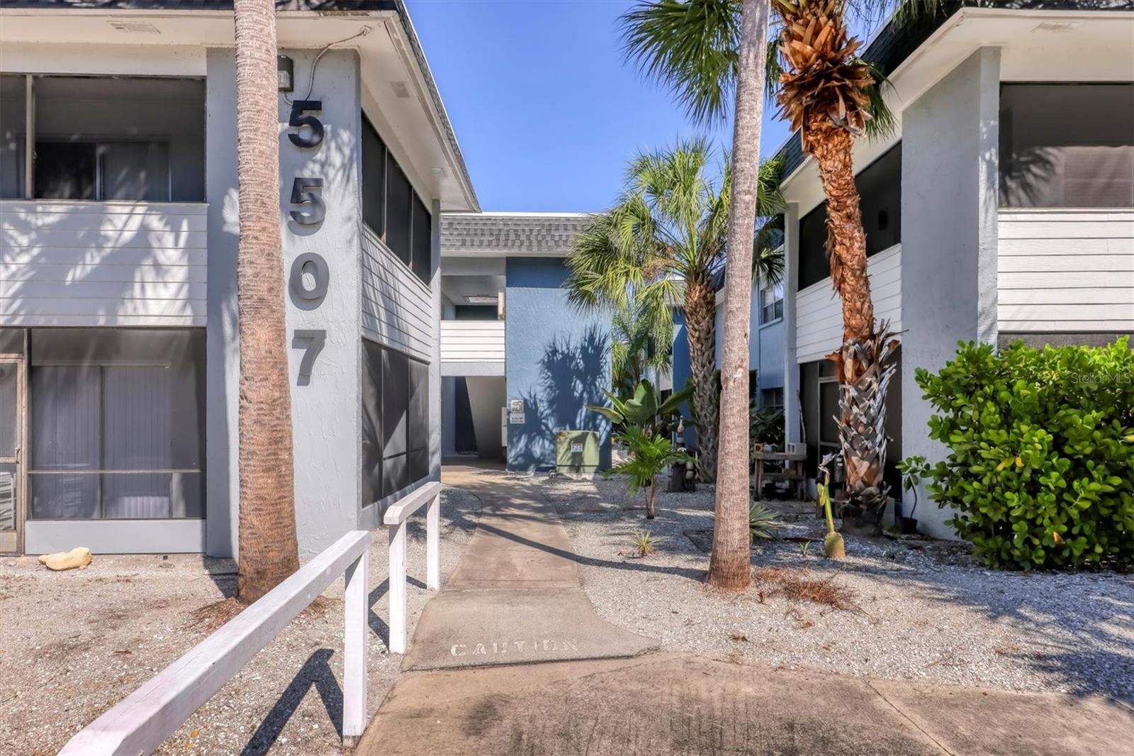 5507 FOUNTAIN LAKE CIR #B203, BRADENTON, FL, 34207