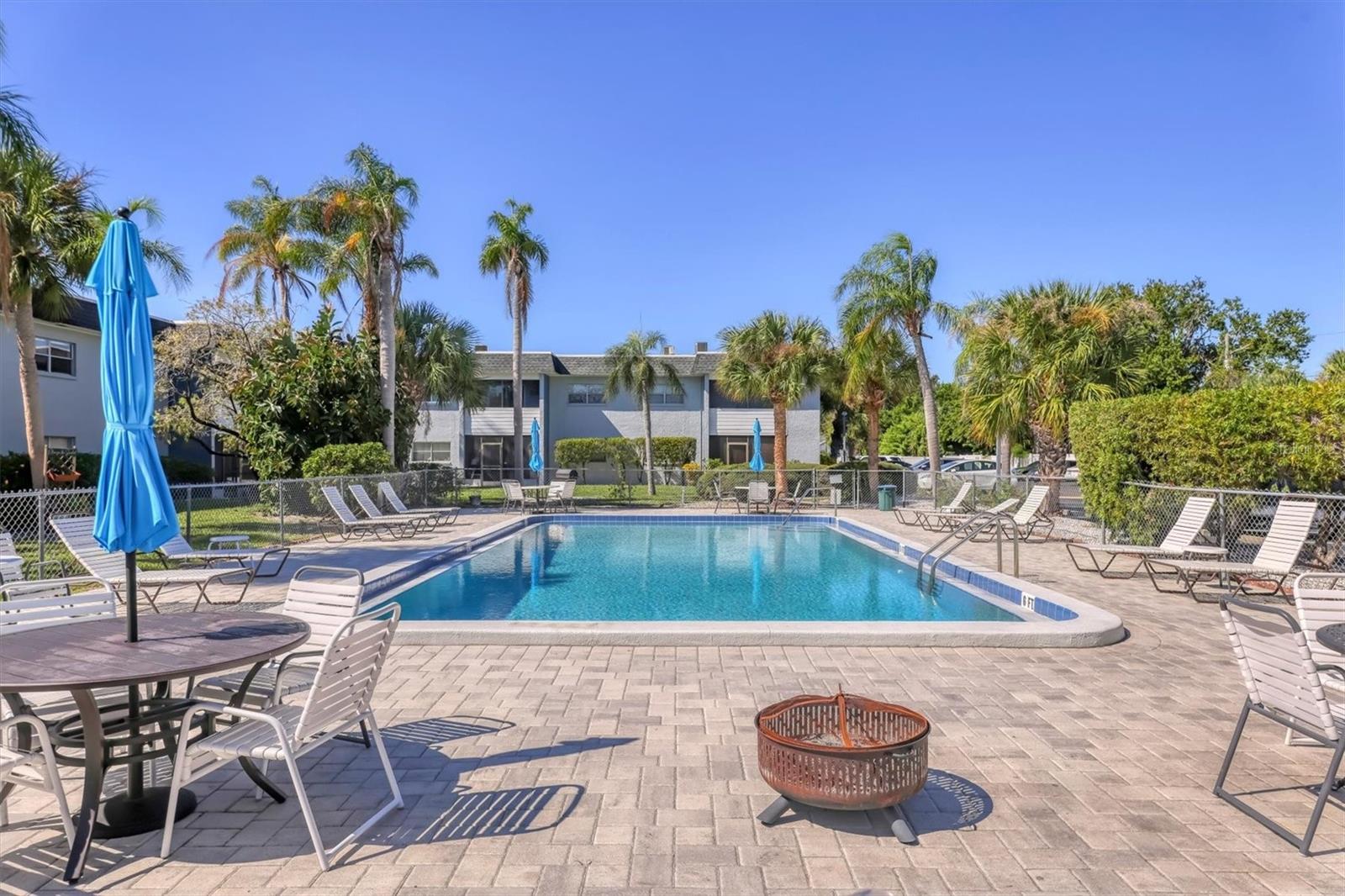 5507 FOUNTAIN LAKE CIR #B203, BRADENTON, FL, 34207