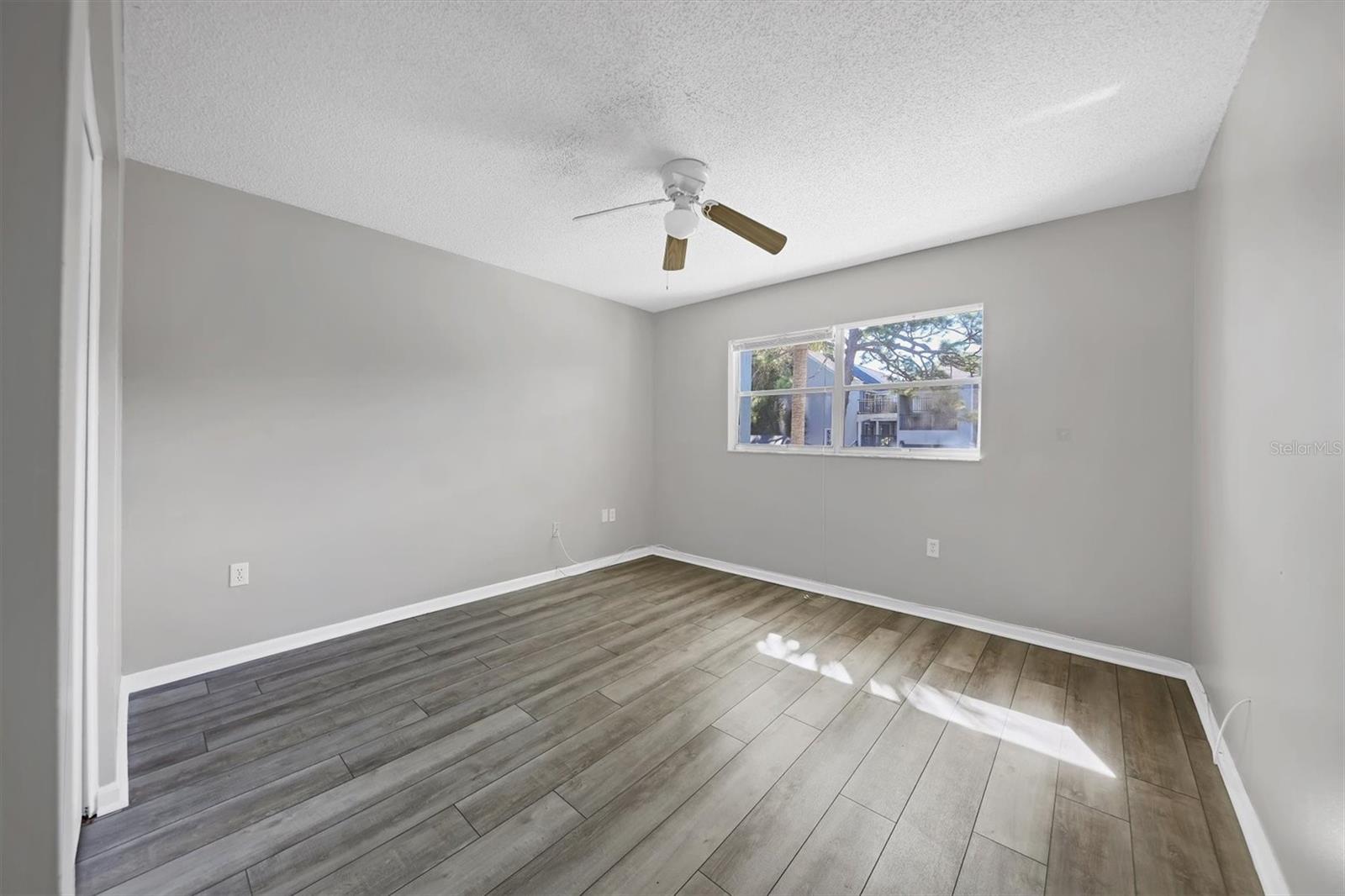 5507 FOUNTAIN LAKE CIR #B203, BRADENTON, FL, 34207