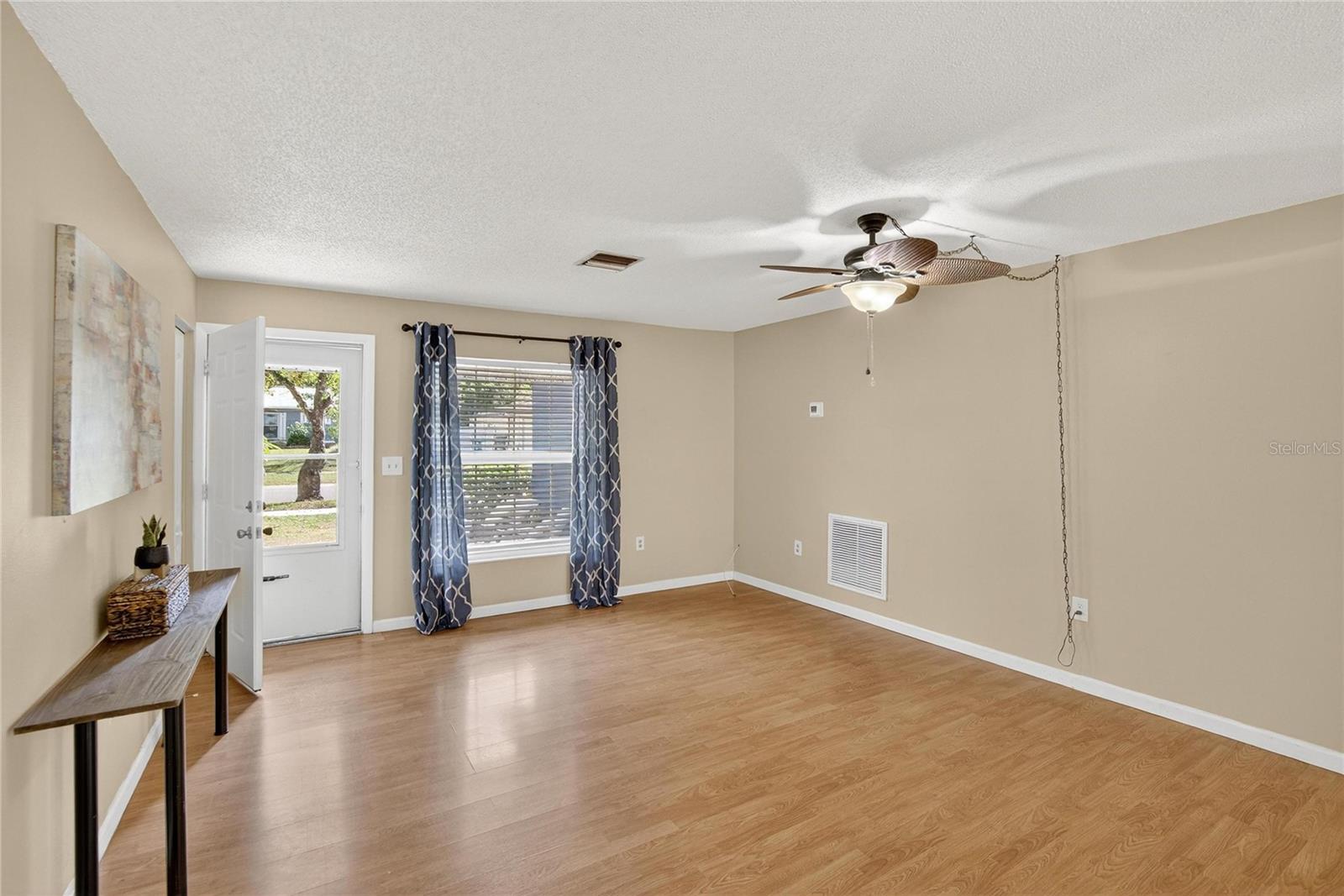 221 FAITHWAY DR, SEFFNER, FL, 33584