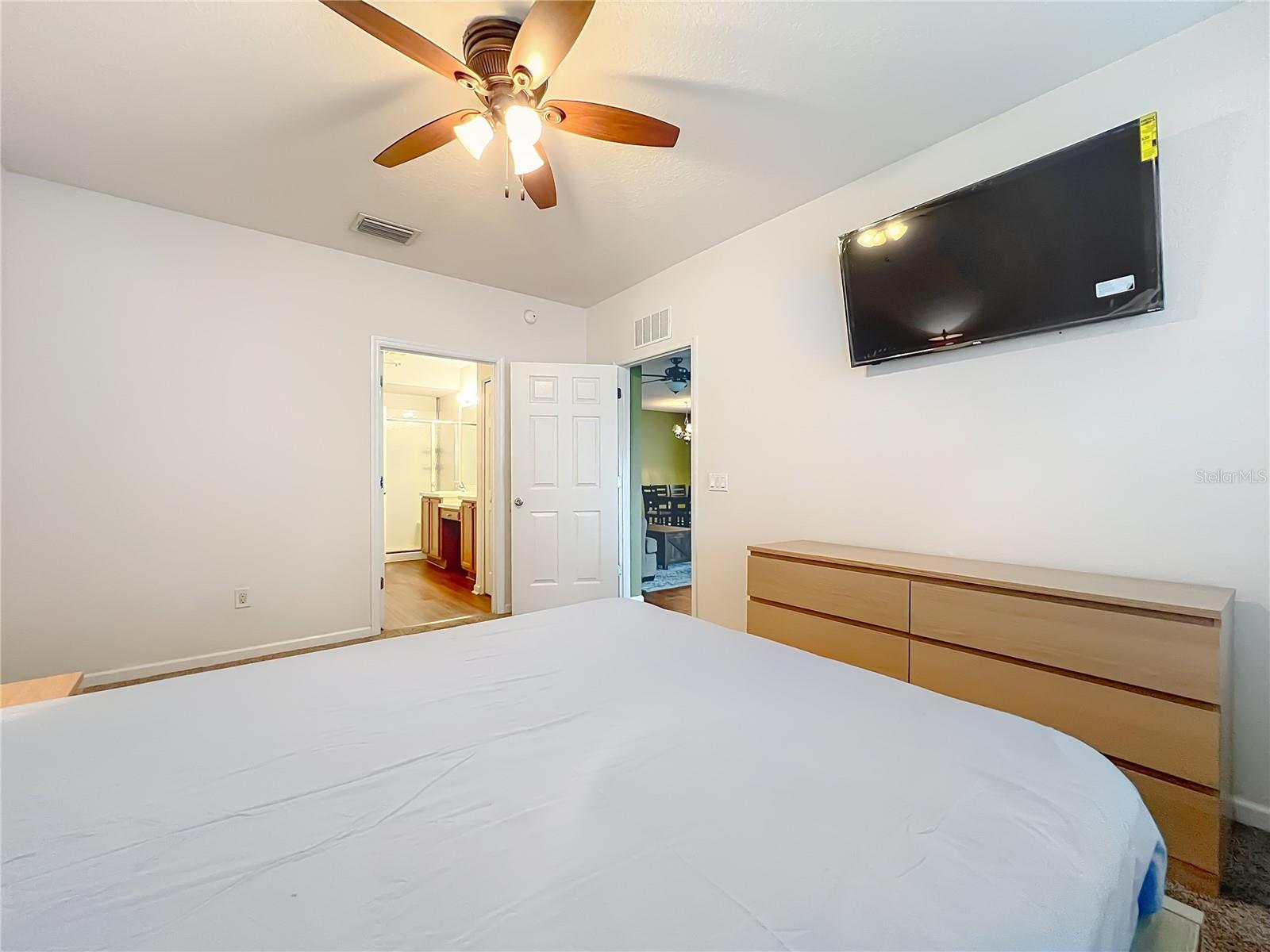 4560 SW 52ND CIR #101, OCALA, FL, 34474