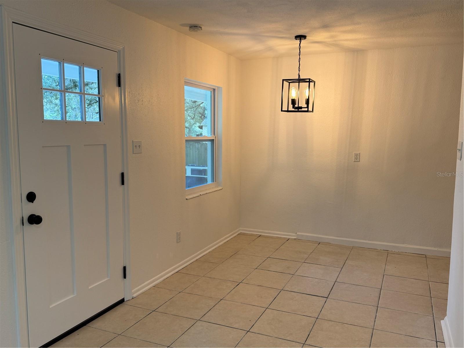 1619 E MARKS DR, TAMPA, FL, 33604