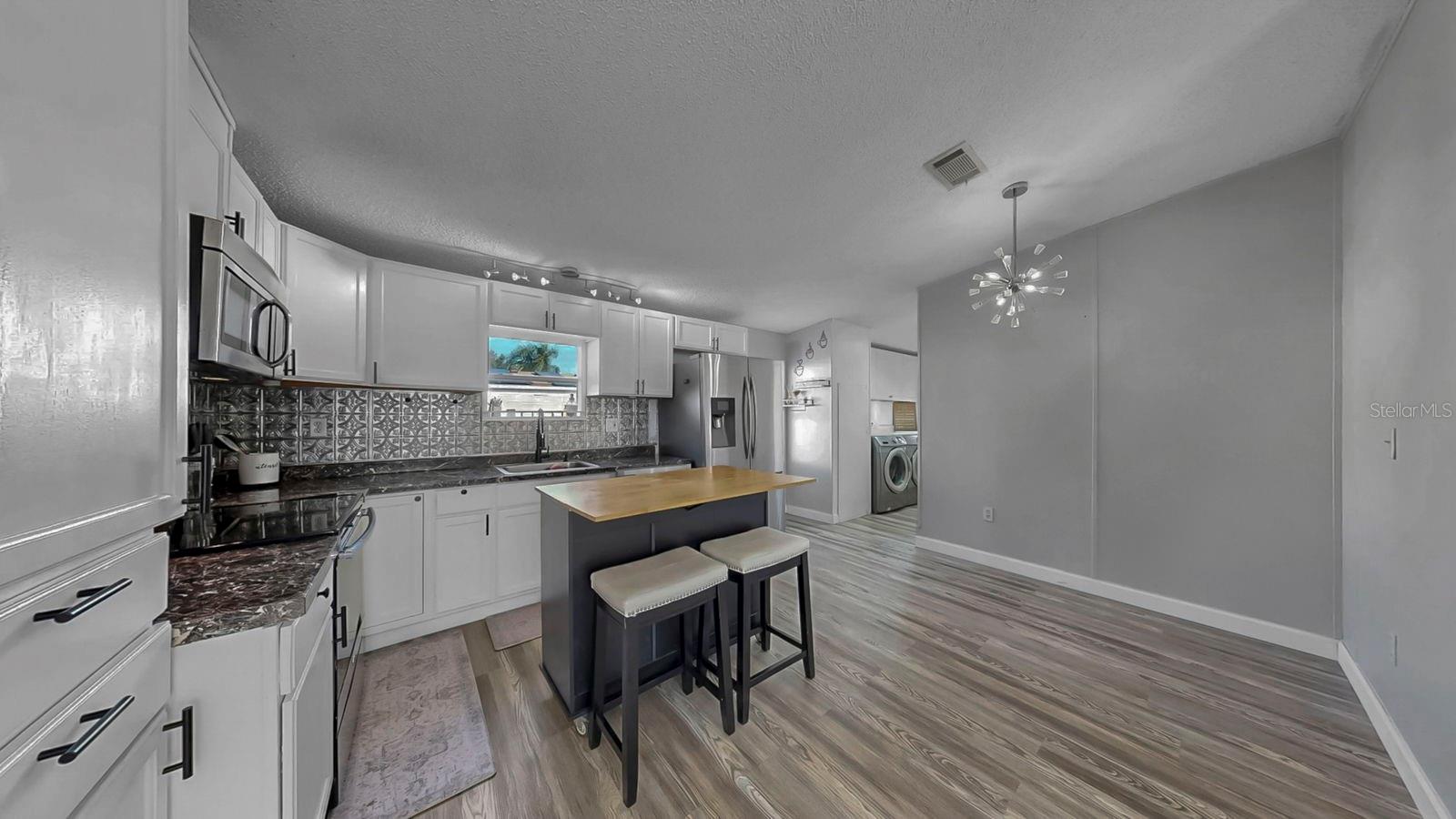 8304 FANTASIA PARK WAY, RIVERVIEW, FL, 33578