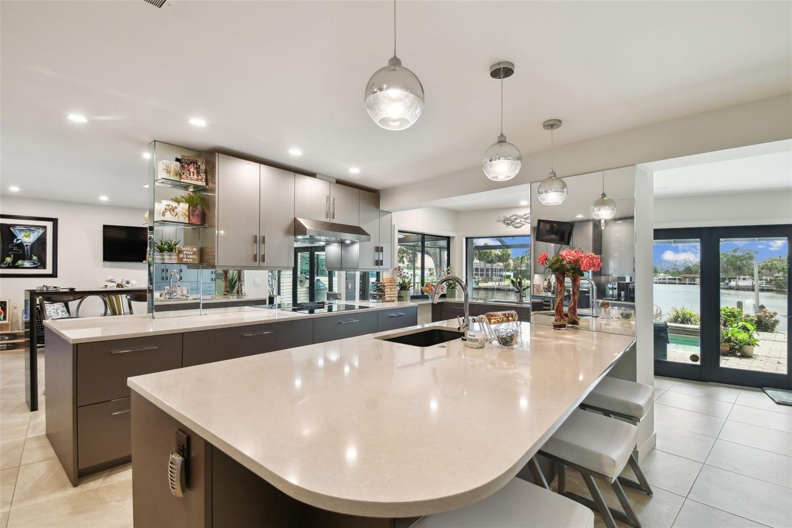 4202 SALTWATER BLVD, TAMPA, FL, 33615