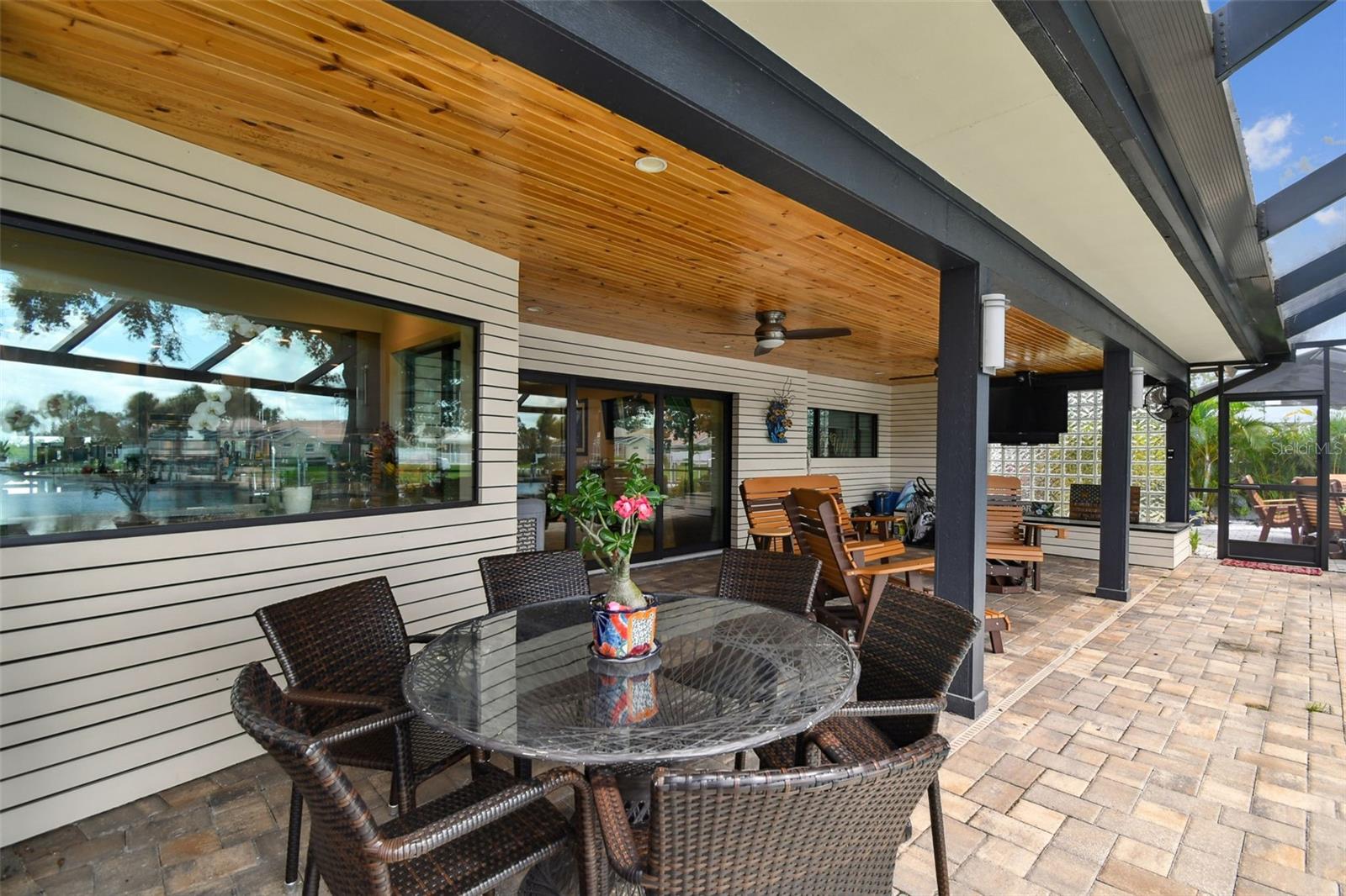 4202 SALTWATER BLVD, TAMPA, FL, 33615