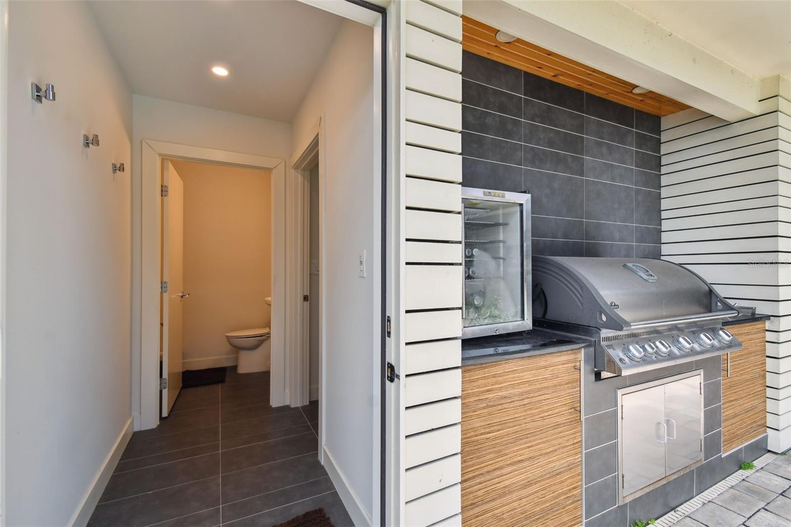 4202 SALTWATER BLVD, TAMPA, FL, 33615