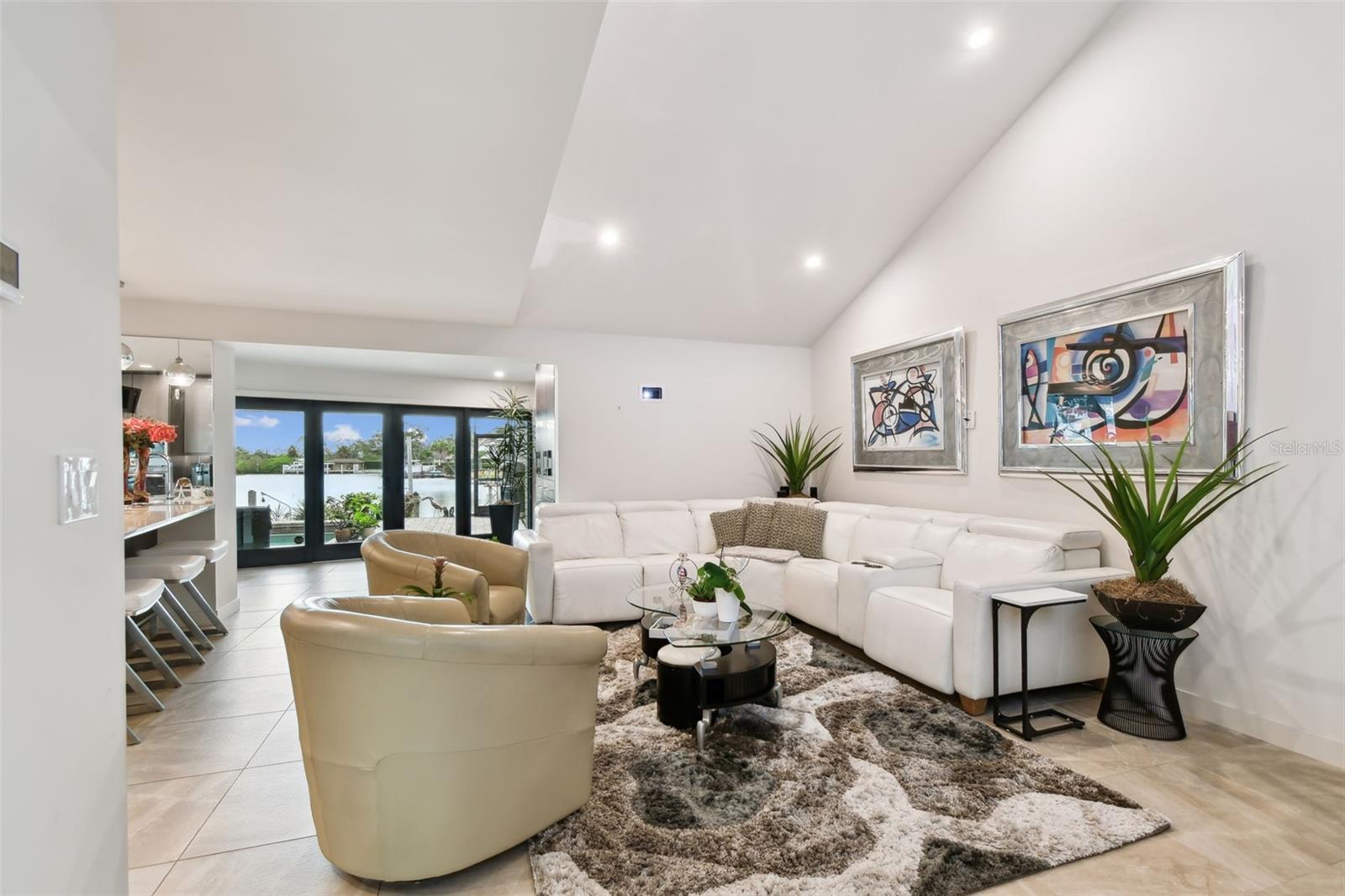 4202 SALTWATER BLVD, TAMPA, FL, 33615