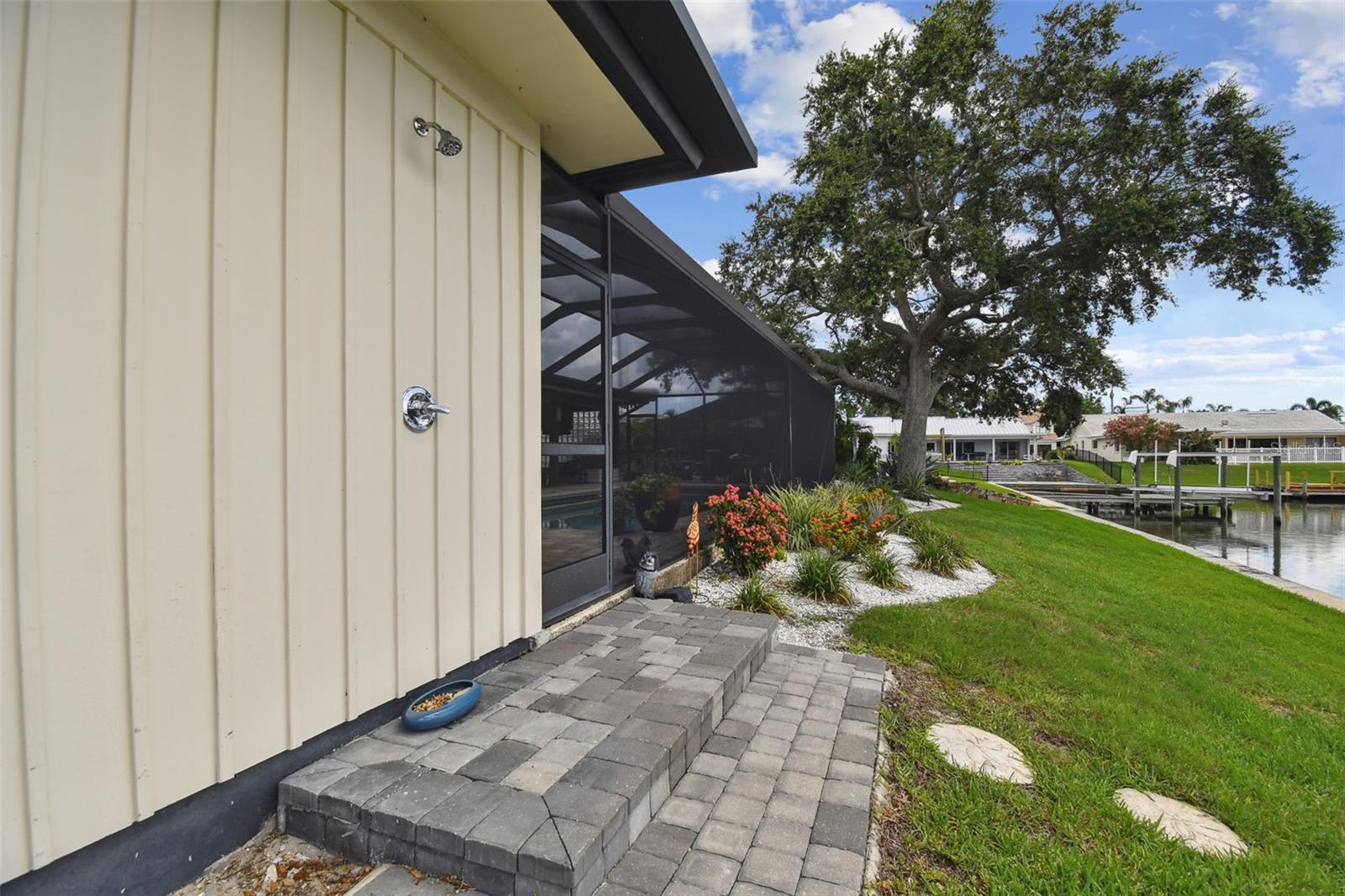 4202 SALTWATER BLVD, TAMPA, FL, 33615