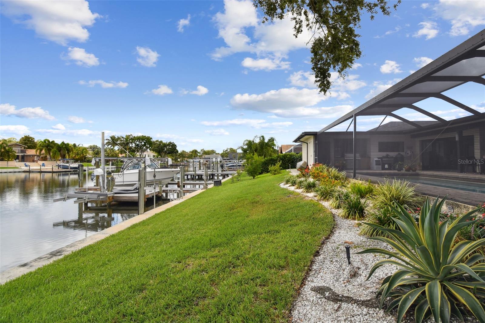 4202 SALTWATER BLVD, TAMPA, FL, 33615