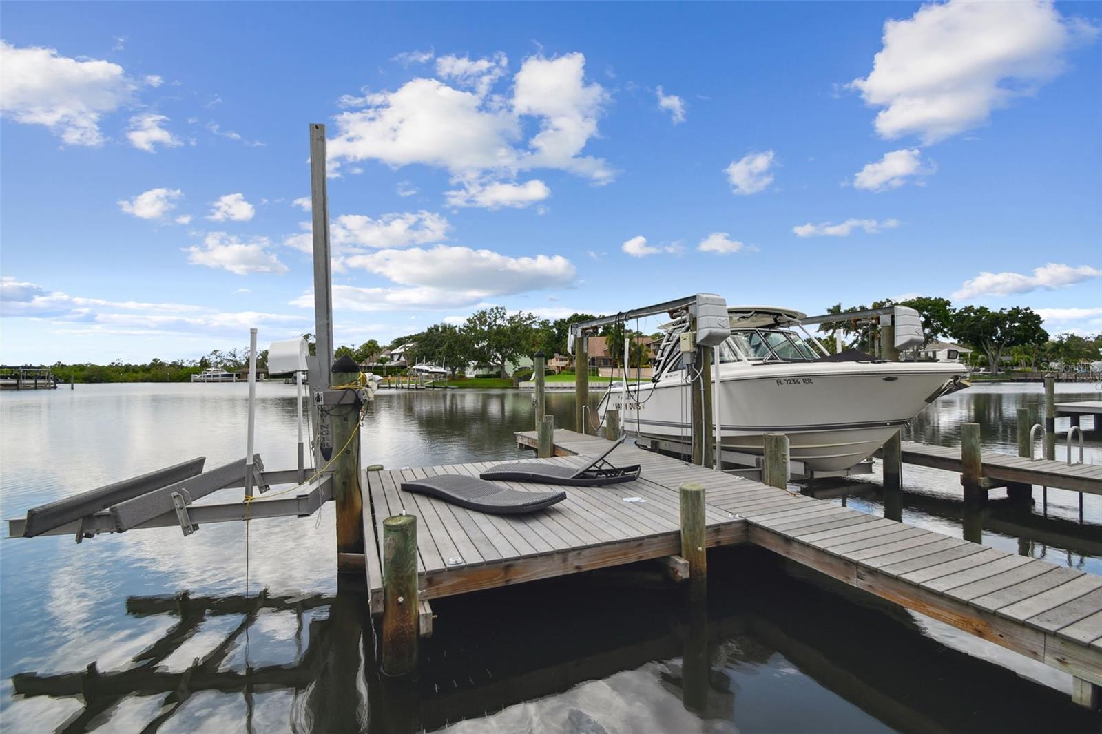 4202 SALTWATER BLVD, TAMPA, FL, 33615