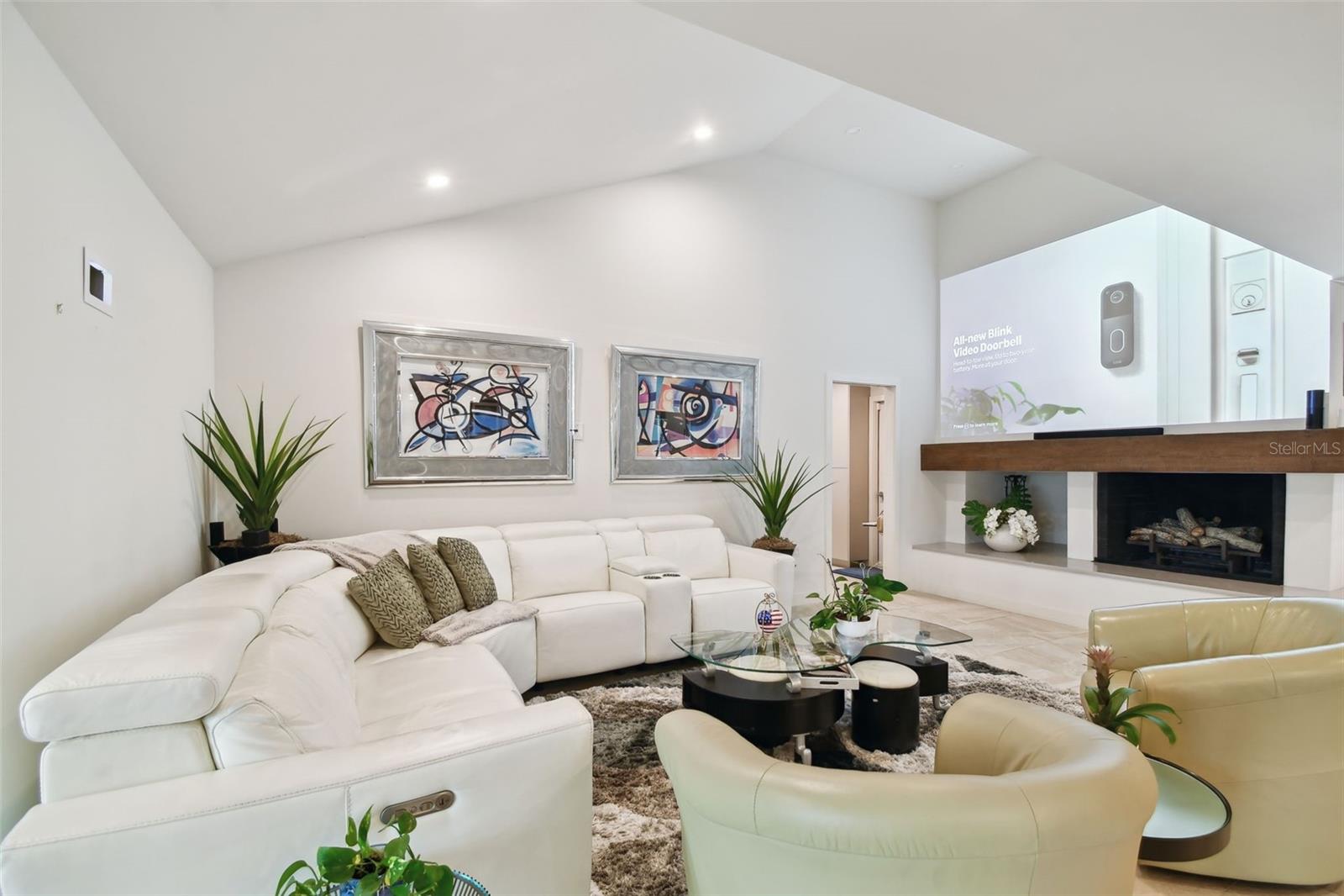 4202 SALTWATER BLVD, TAMPA, FL, 33615