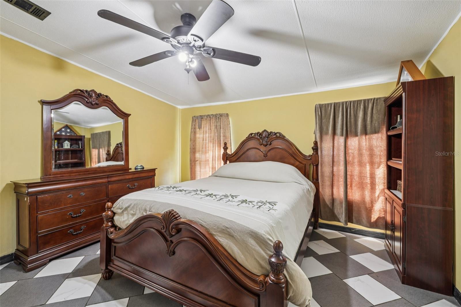 9644 LAKE DR, NEW PORT RICHEY, FL, 34654