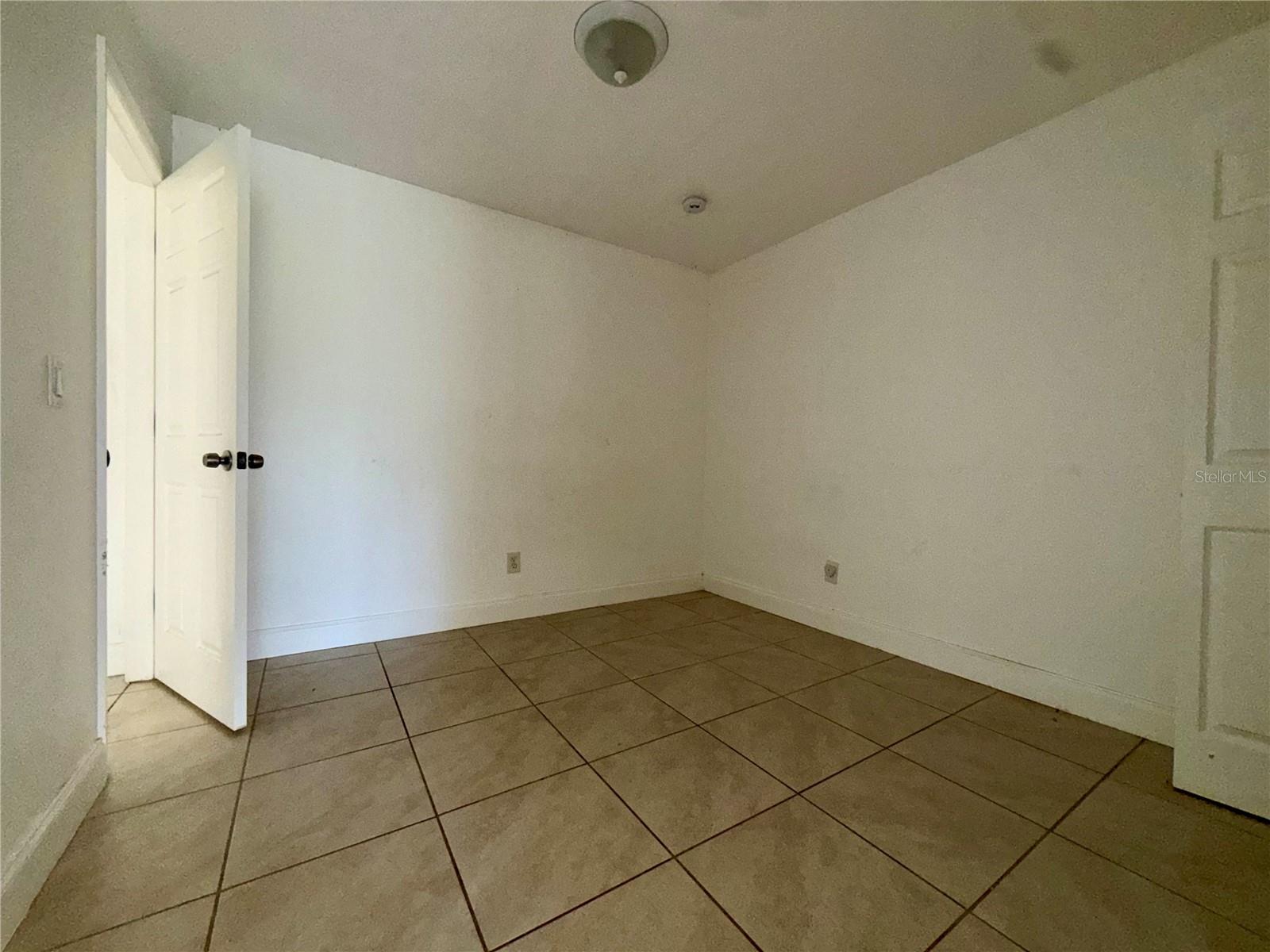 777-779 BEDFORD DR, LEHIGH ACRES, FL, 33974